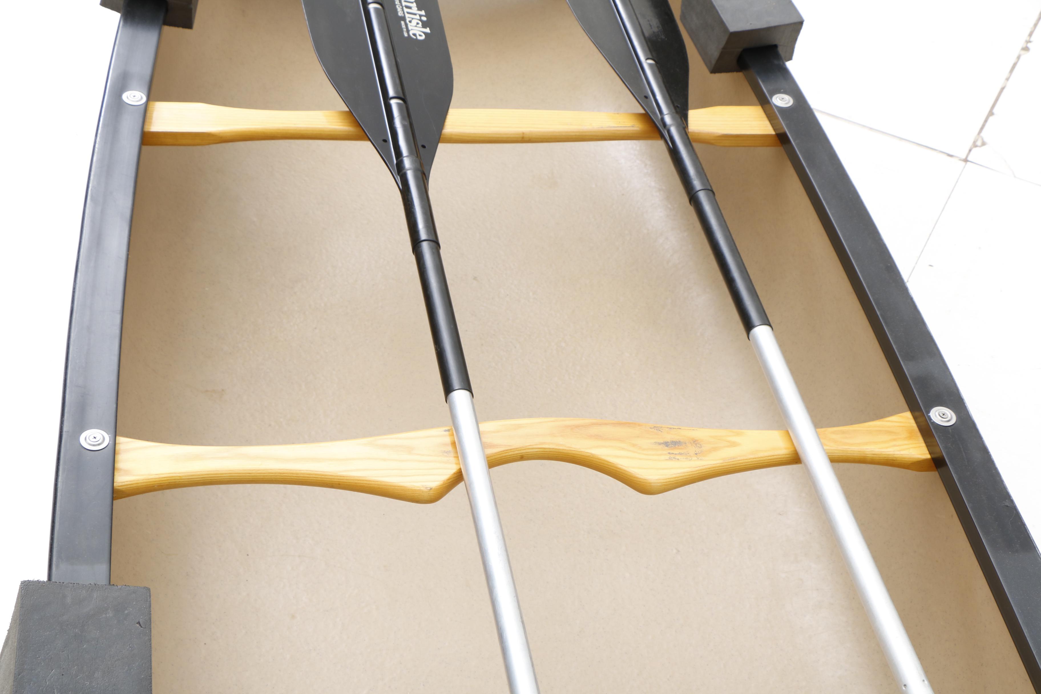 Old Town Discovery 158 Canoe with Paddles