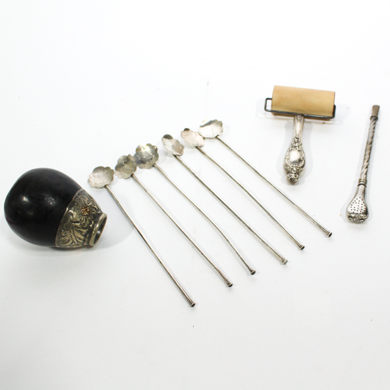 Argentinian Silver Yerba Mate Tea Gourd, Straw and Accessories, 20th Century