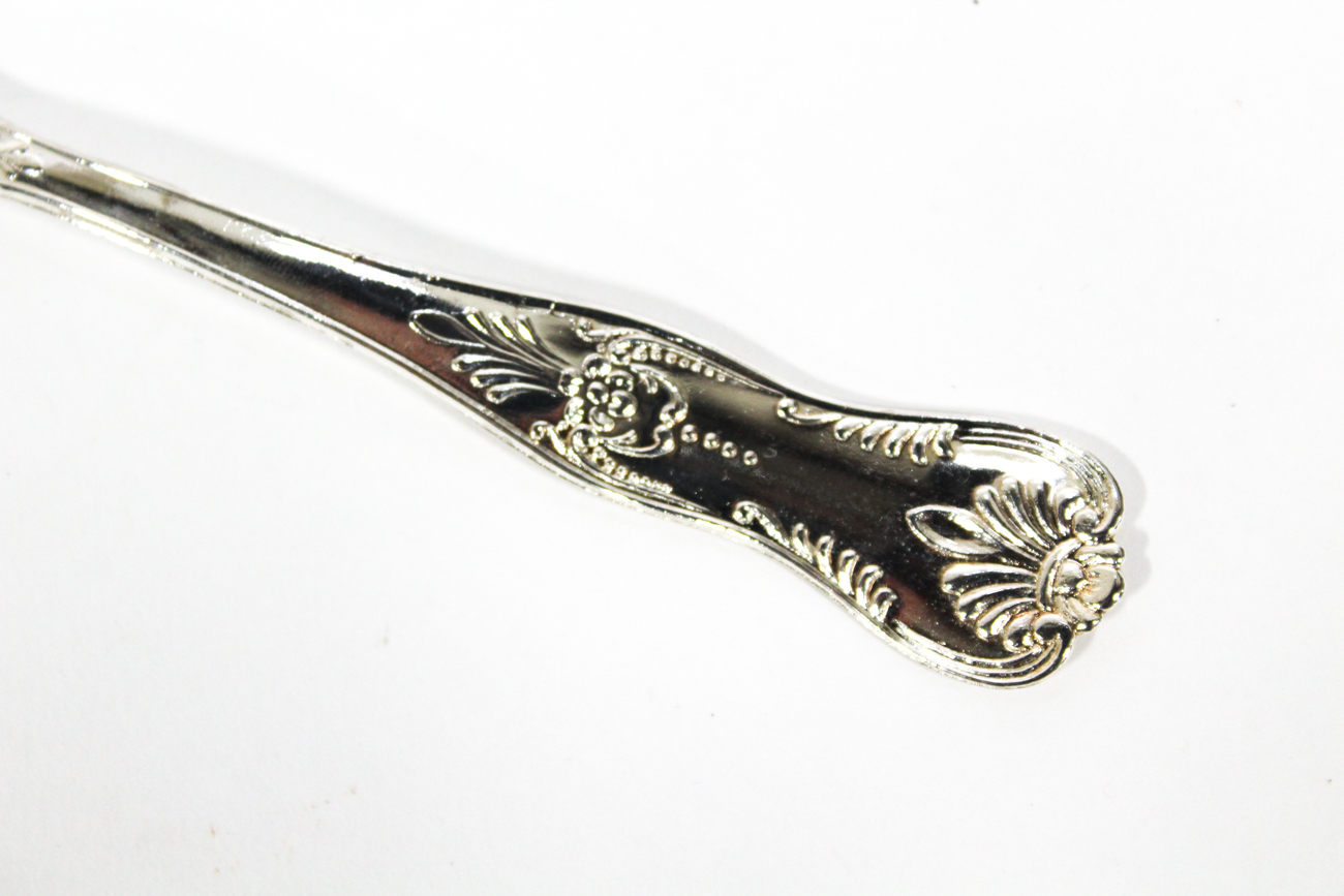 Italian Silver Plate Queen's Pattern Flatware, 20th Century