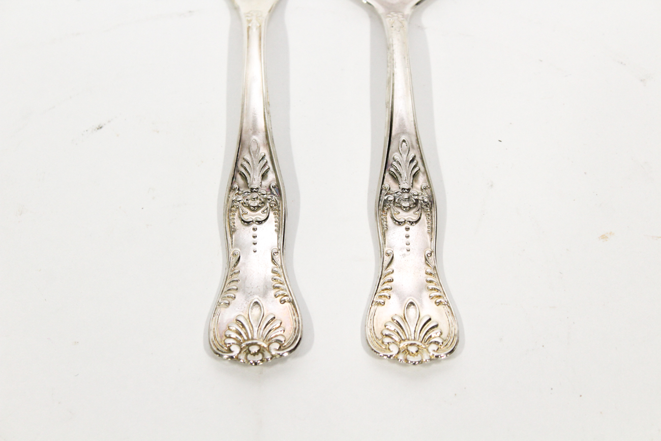 Italian Silver Plate Queen's Pattern Flatware, 20th Century