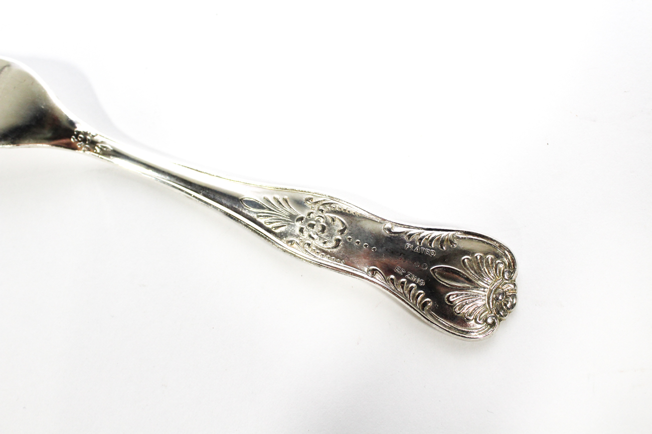 Italian Silver Plate Queen's Pattern Flatware, 20th Century