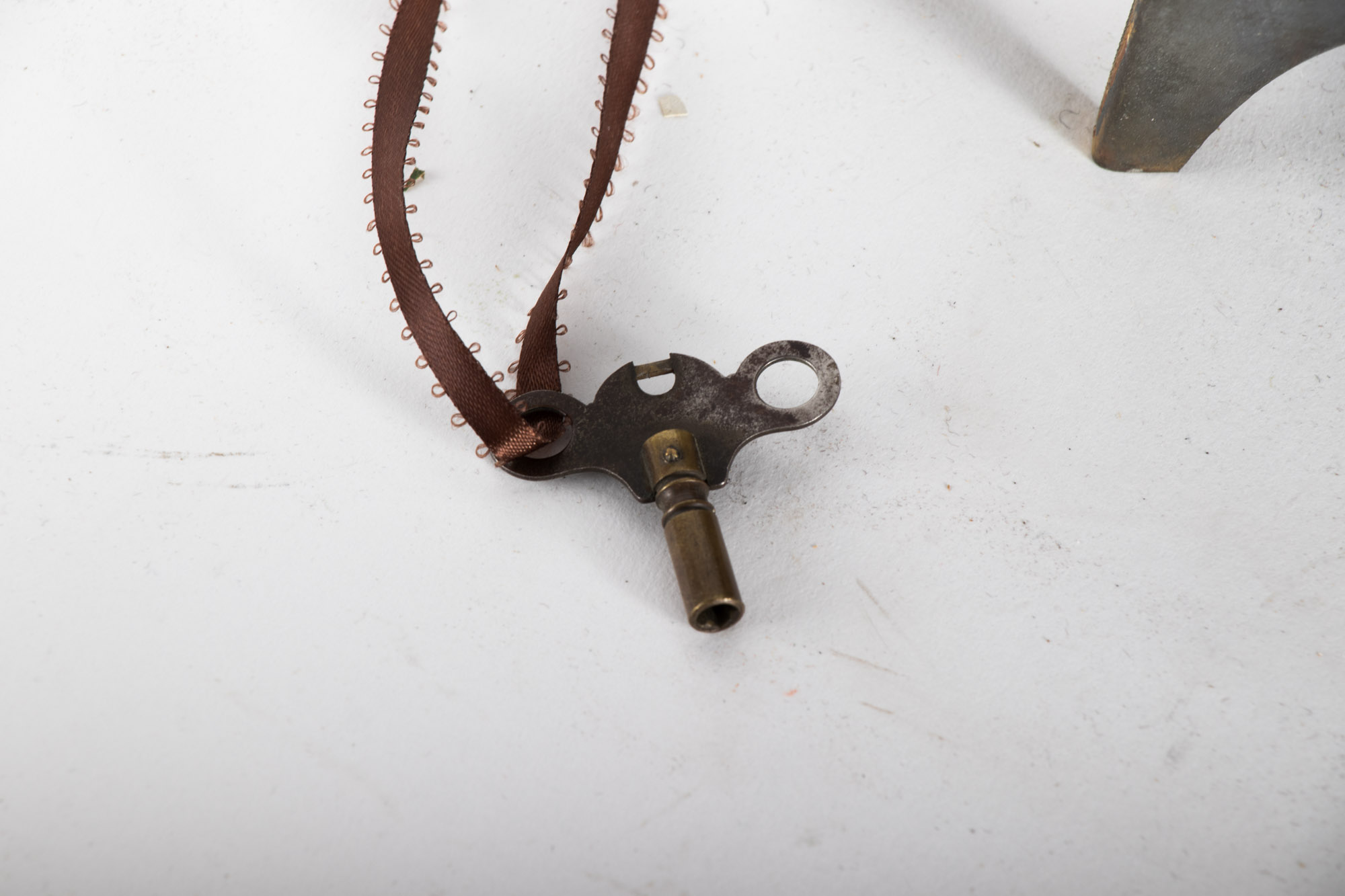 French Gilt-Metal Figural Mantel Clock, Late 19th Century