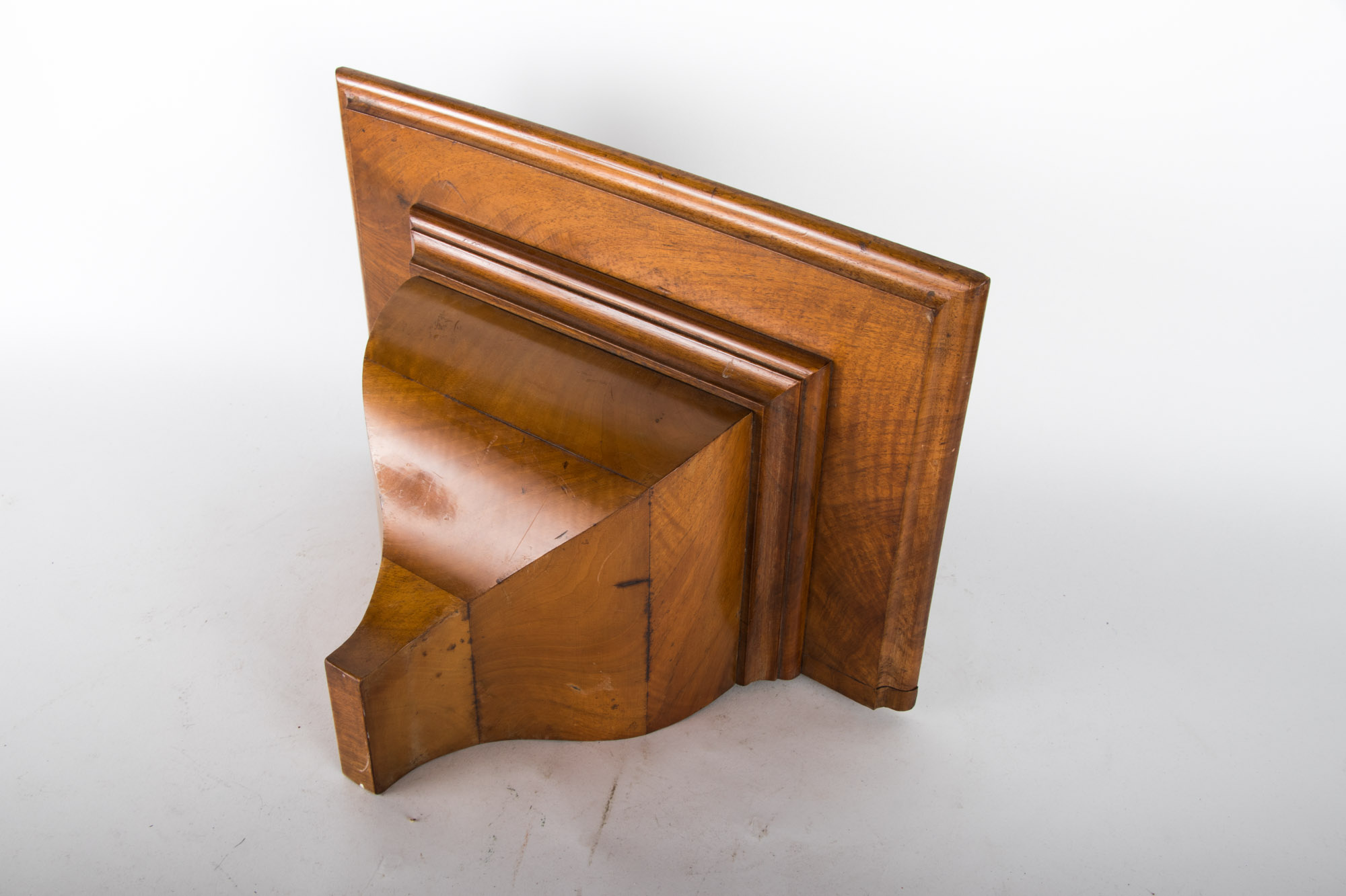 Antique German Biedermeier Walnut Hanging Shelf, 19th Century