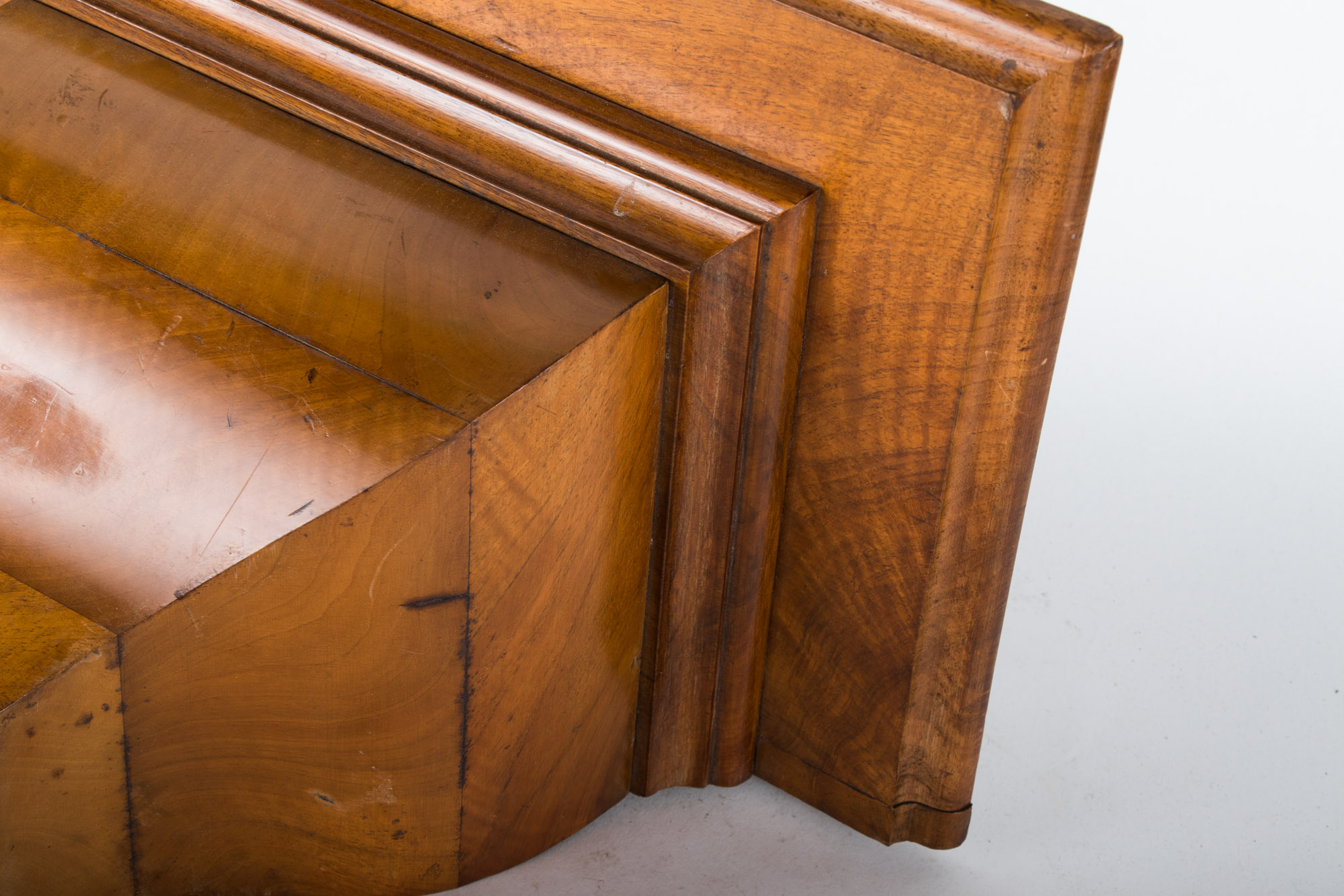 Antique German Biedermeier Walnut Hanging Shelf, 19th Century