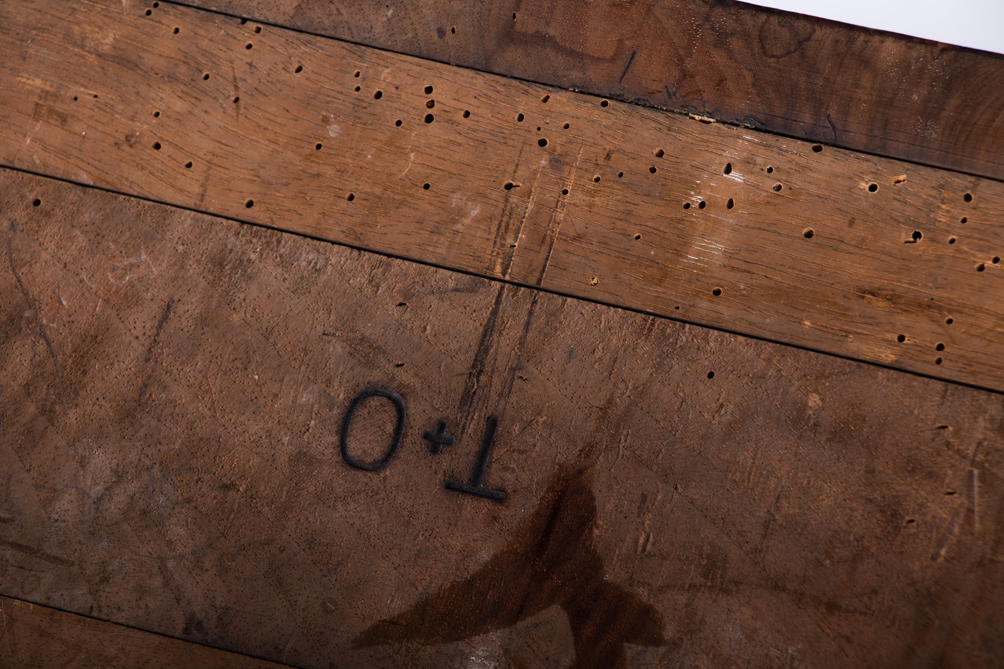 Antique German Biedermeier Walnut Hanging Shelf, 19th Century