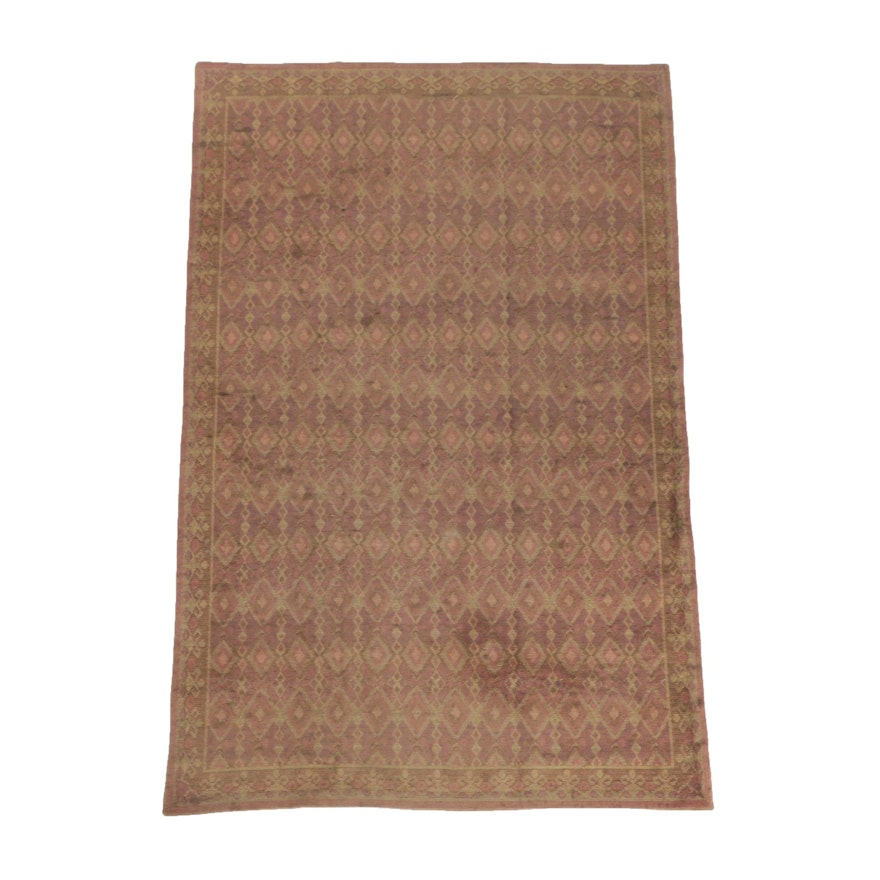 Power-Loomed Caucasian-Style Accent Rug