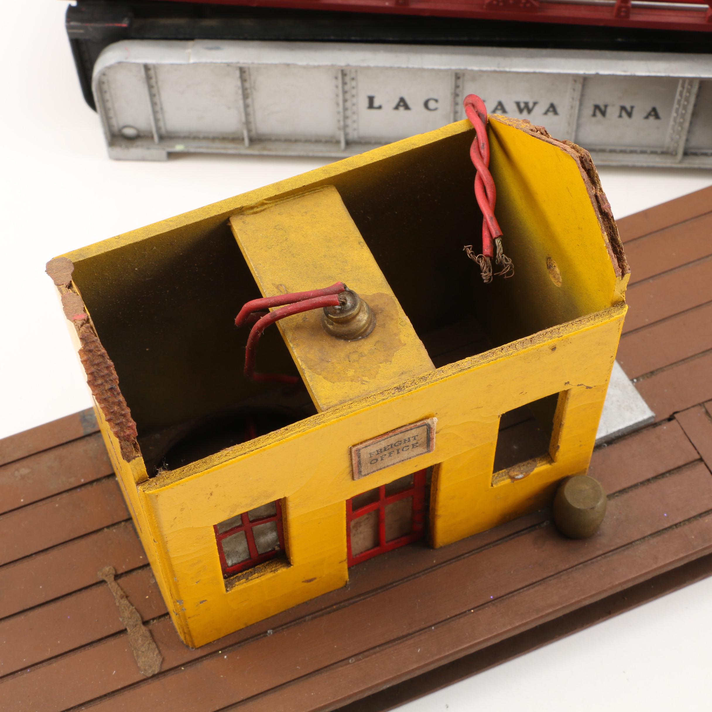 American Flyer Model Train Set Accessories and Buildings