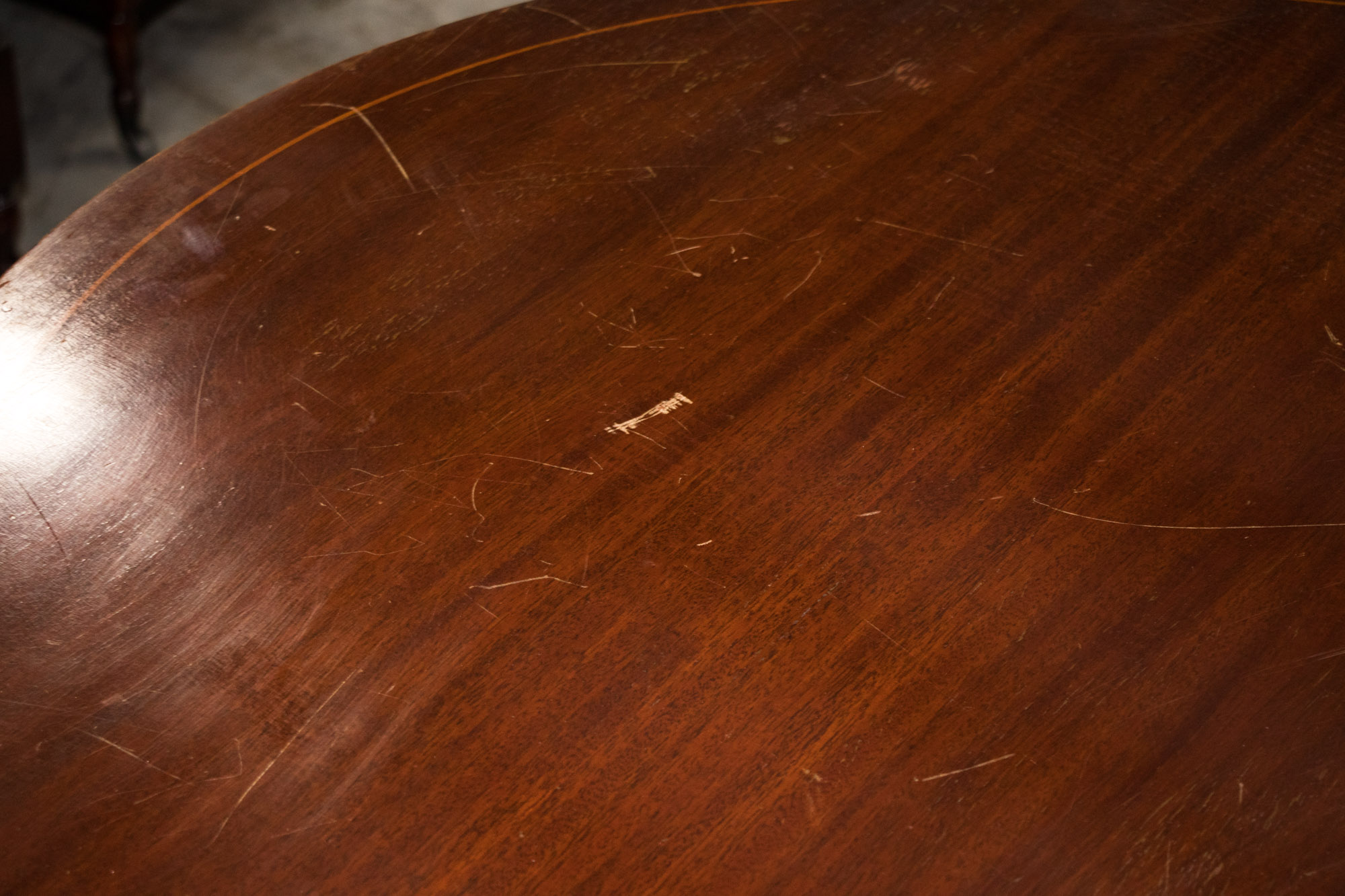 Federal Style Mahogany and String-Inlaid Dining Table, 20th Century