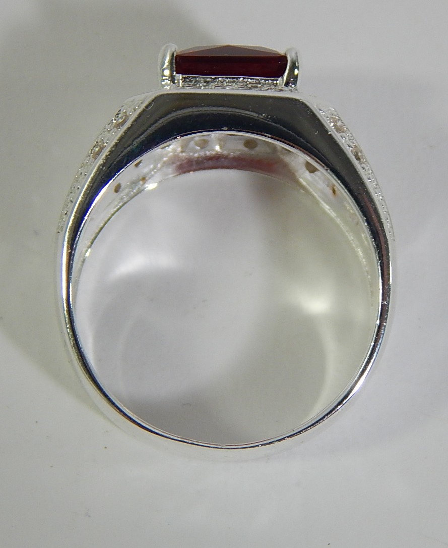 Sterling Silver Cubic Zirconia Ring - Size 12