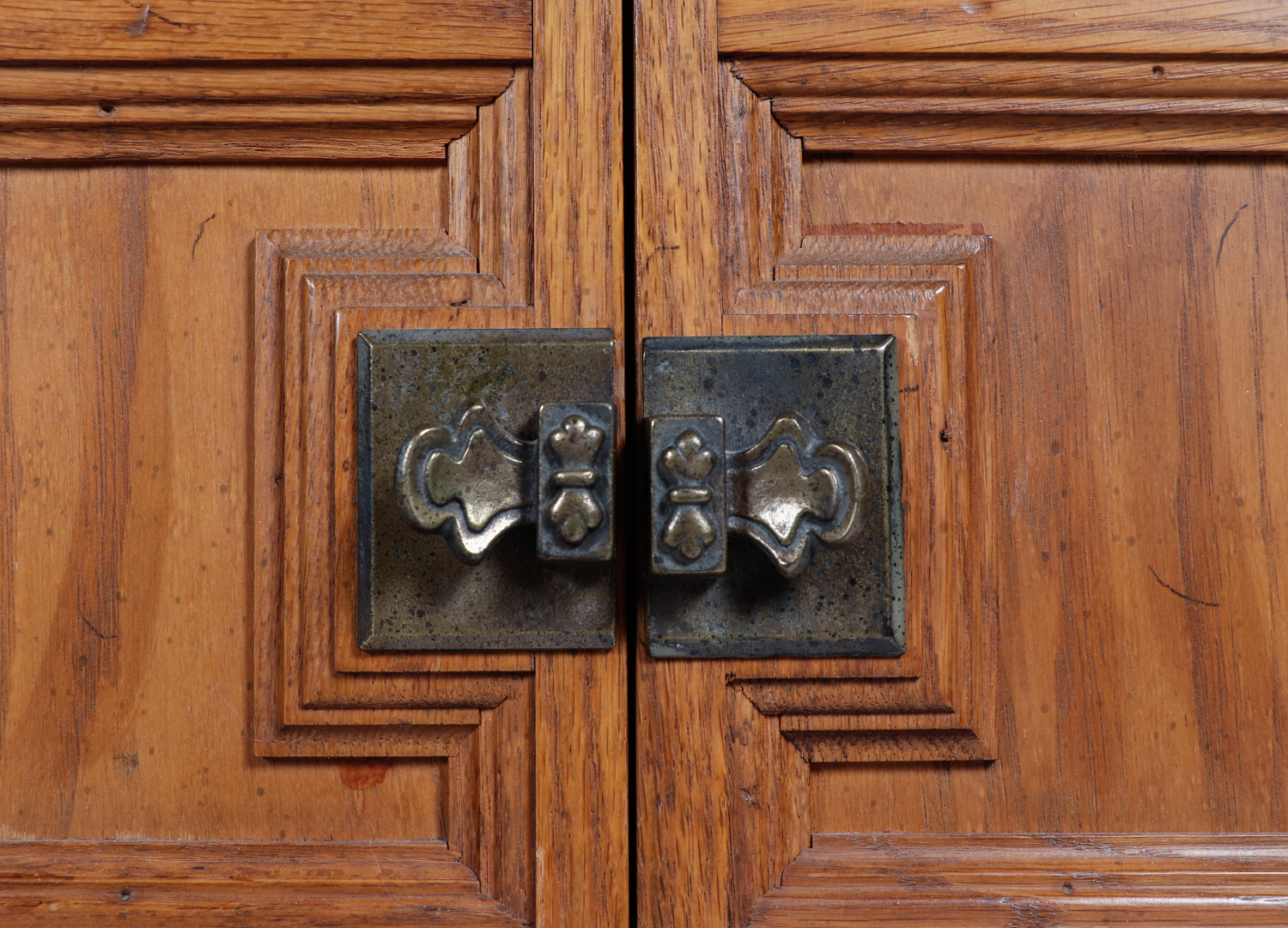 Vintage Mid-Century "Guildhall" Side Cabinet by Drexel