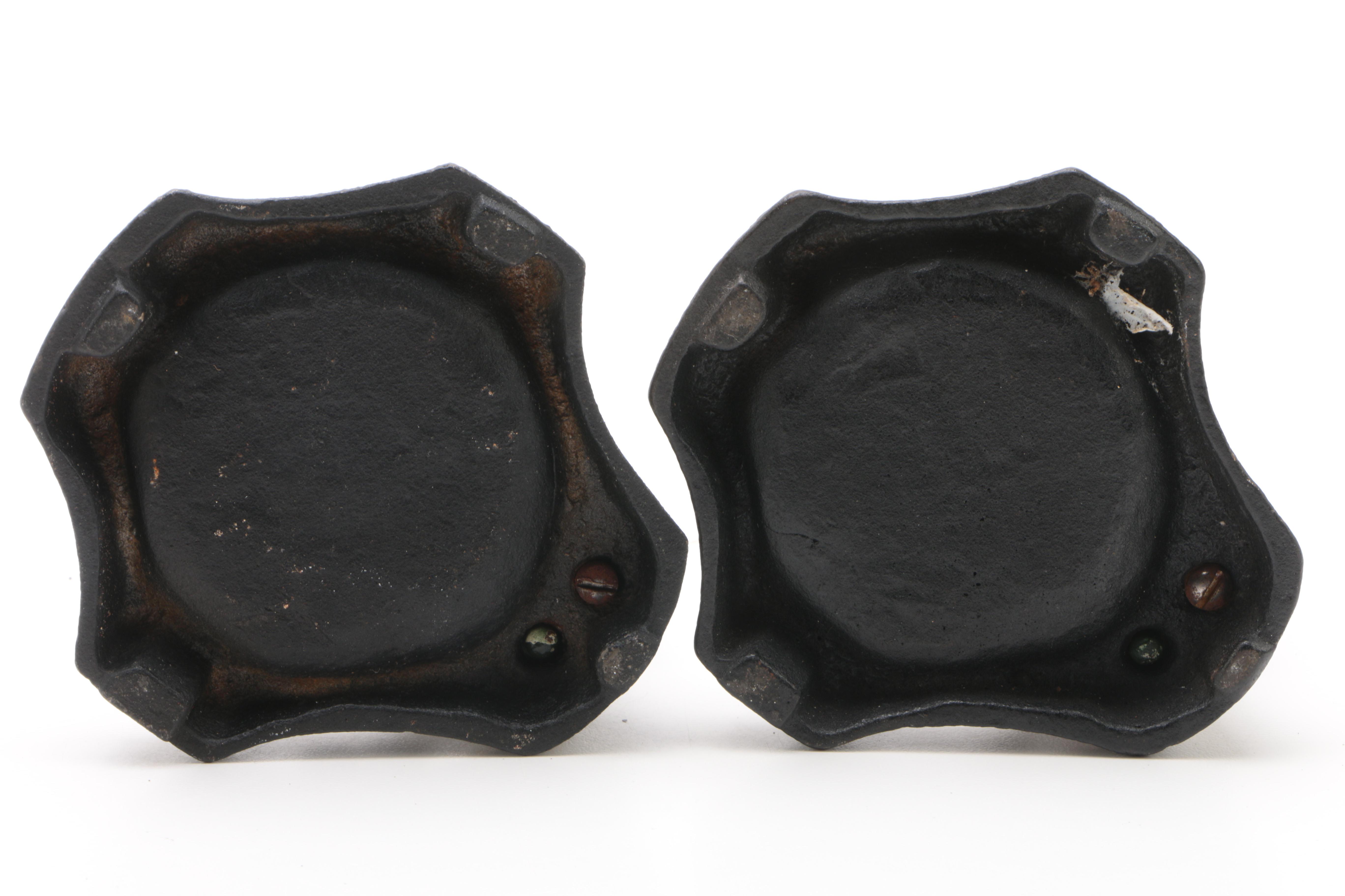 Vintage Cast Iron New Orleans Bourbon Street Lamp Post Figural Ash Receivers