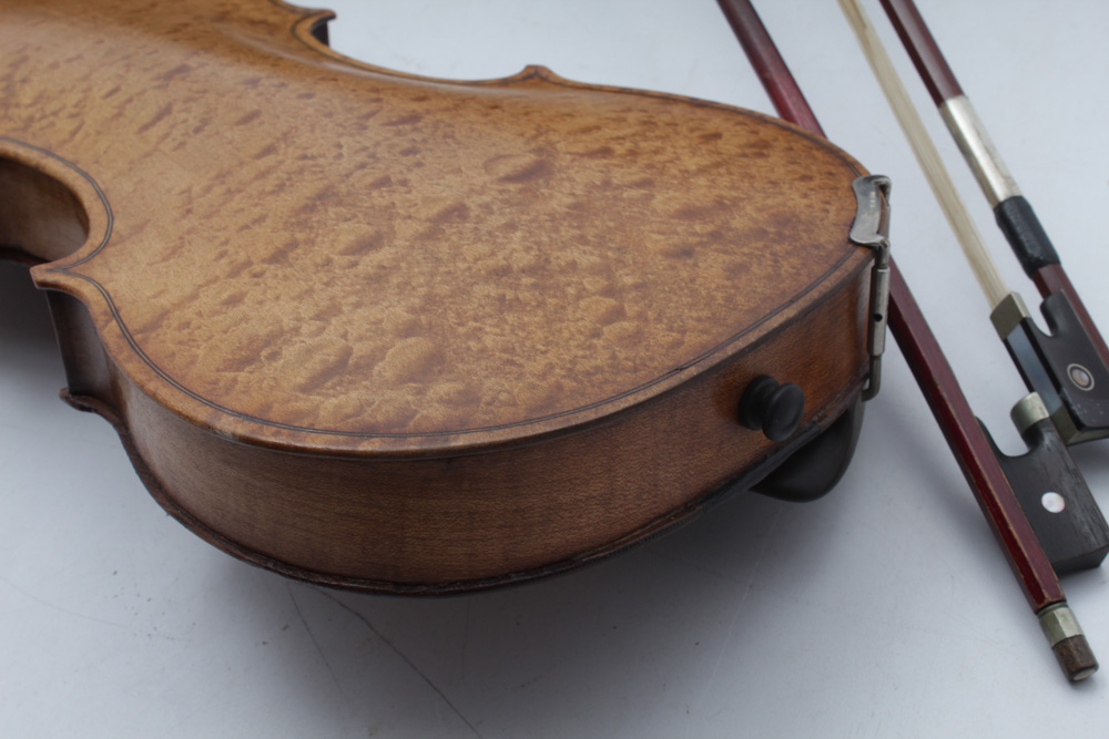 Antique La Mausikas Stradivarius Copy 4/4 Violin with Case
