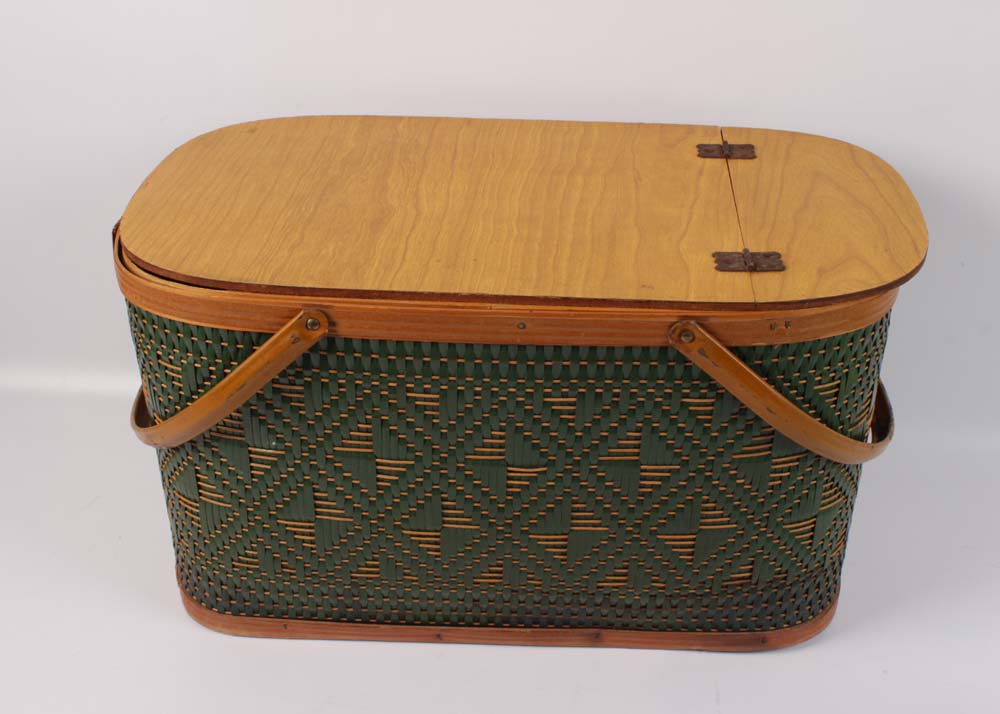 Vintage Burlington Hawkeye Picnic Basket Set