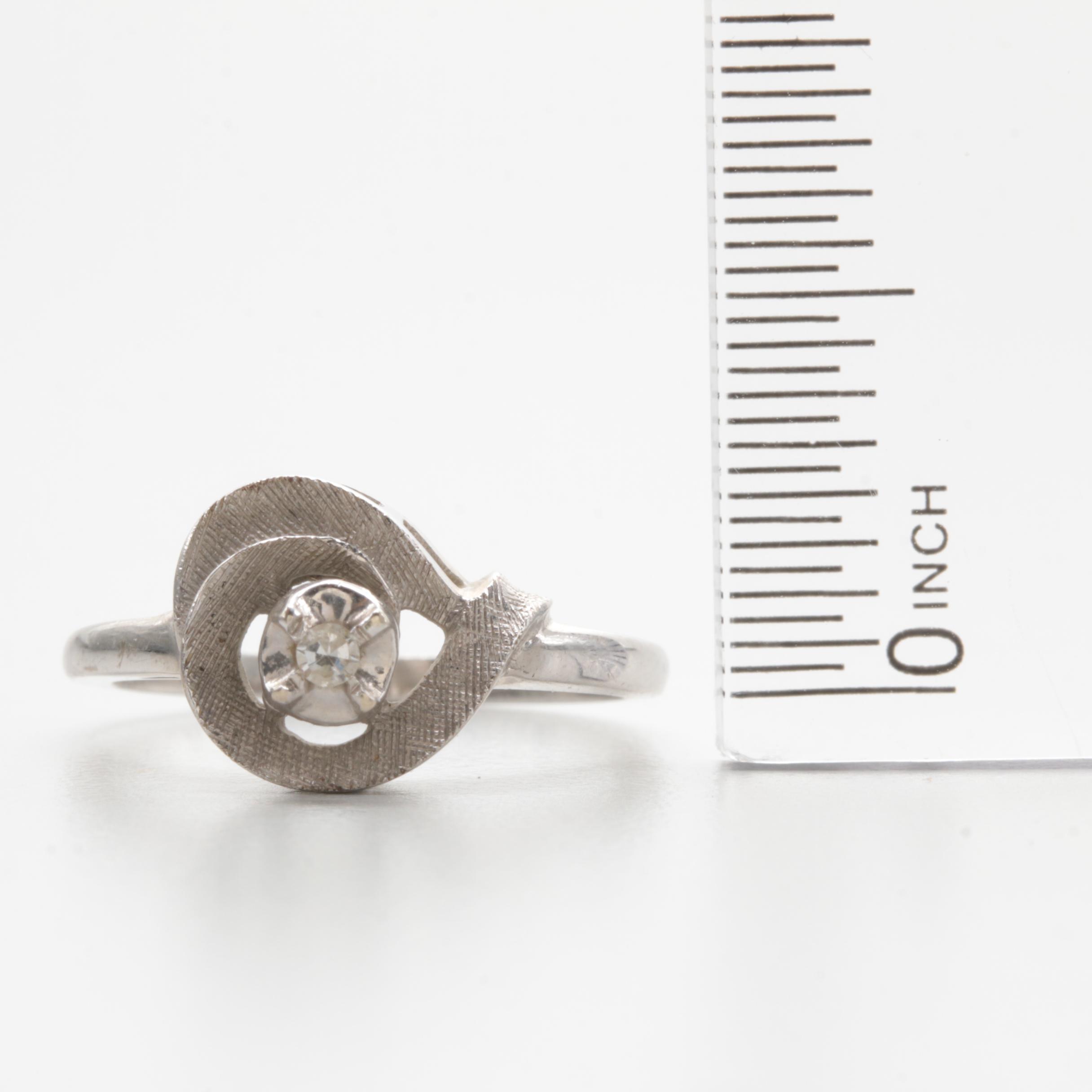 10K White Gold Diamond Ring