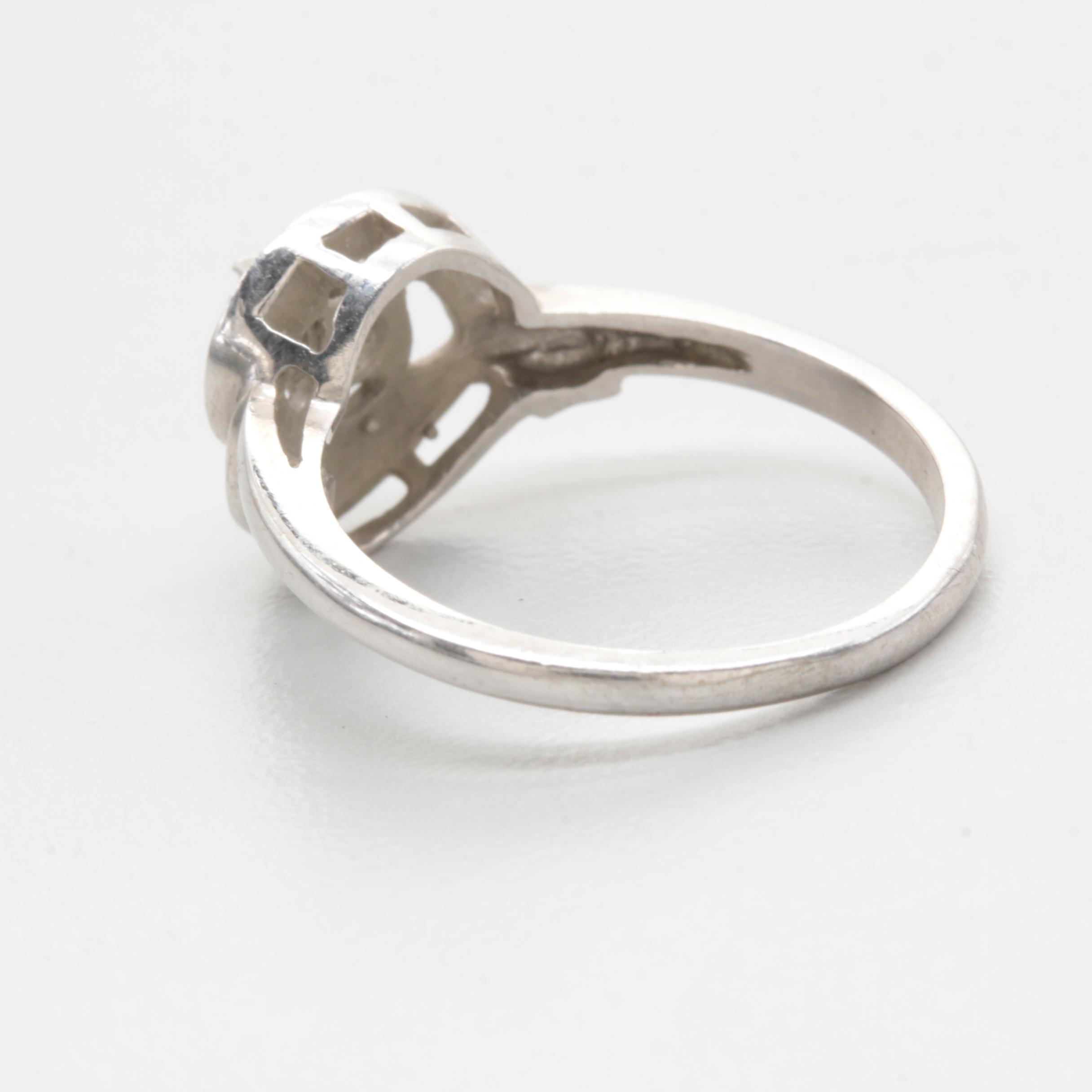 10K White Gold Diamond Ring