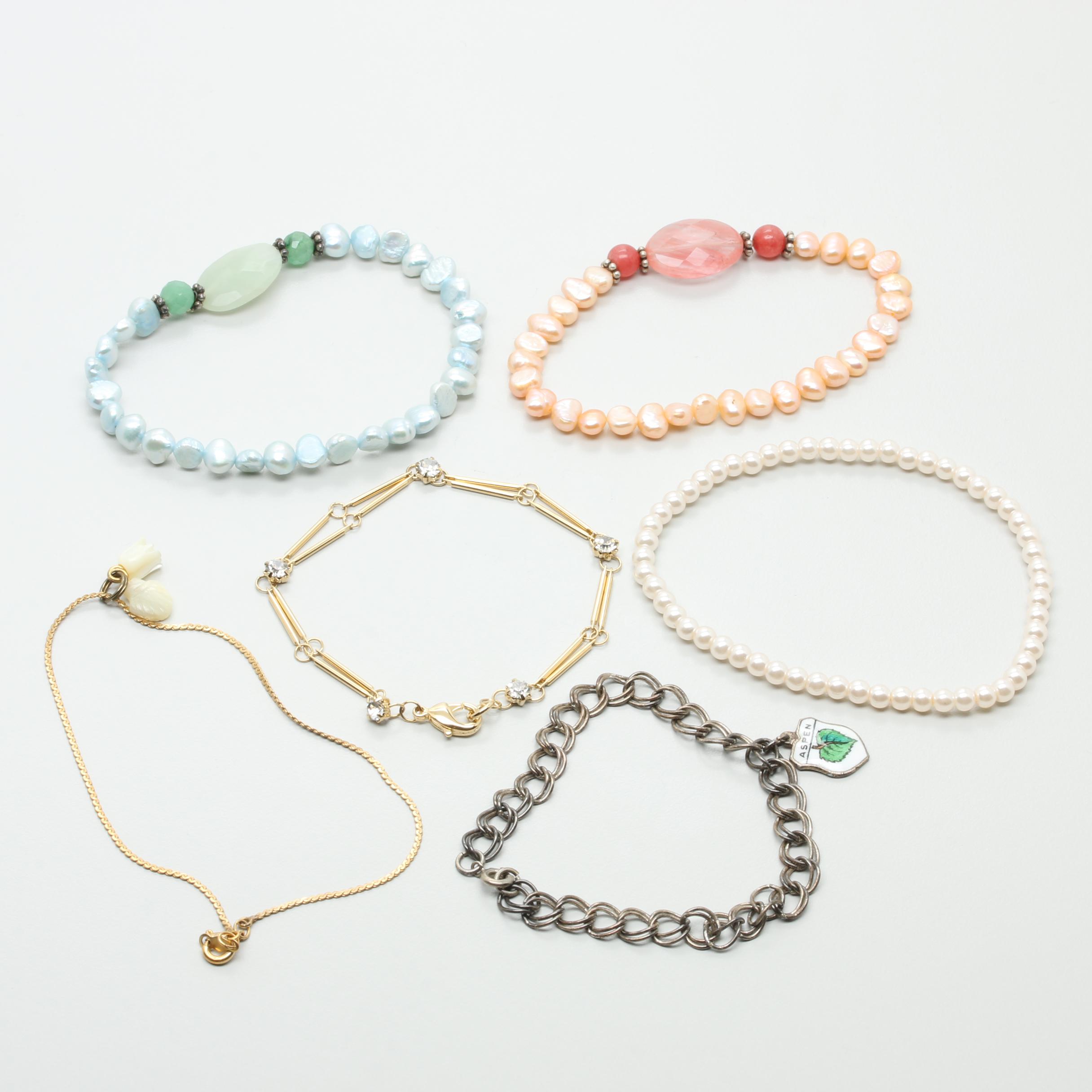 Assortment of Costume Cultured Pearl, Imitation Pearl and Glass Jewelry