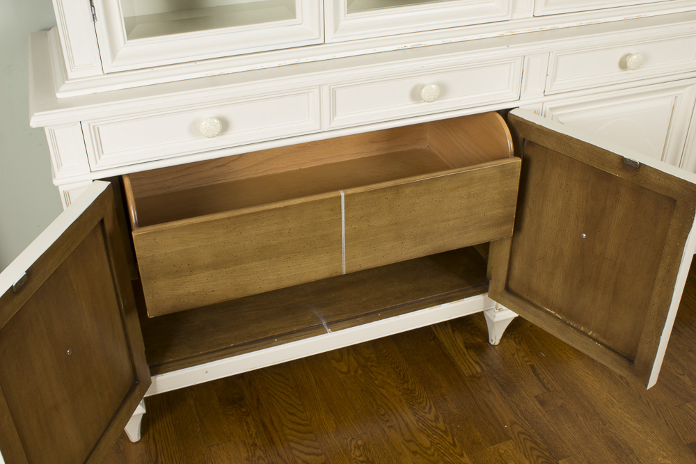 White Painted Illuminated China Cabinet