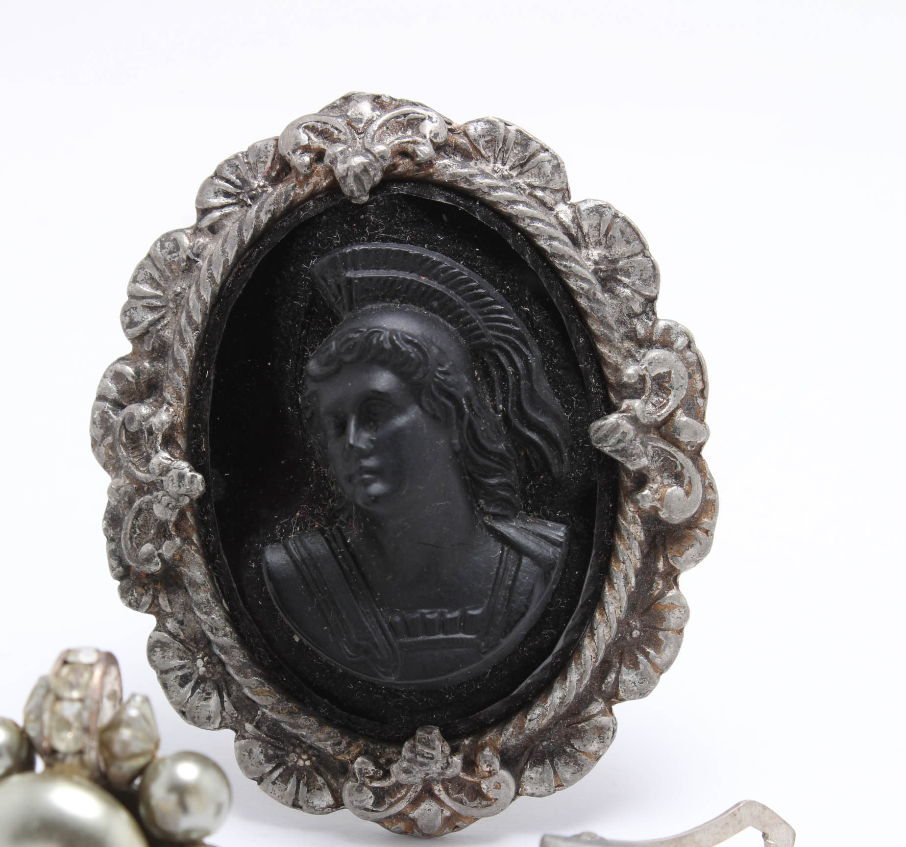 Vintage Art Deco Silver Tone Jewelry