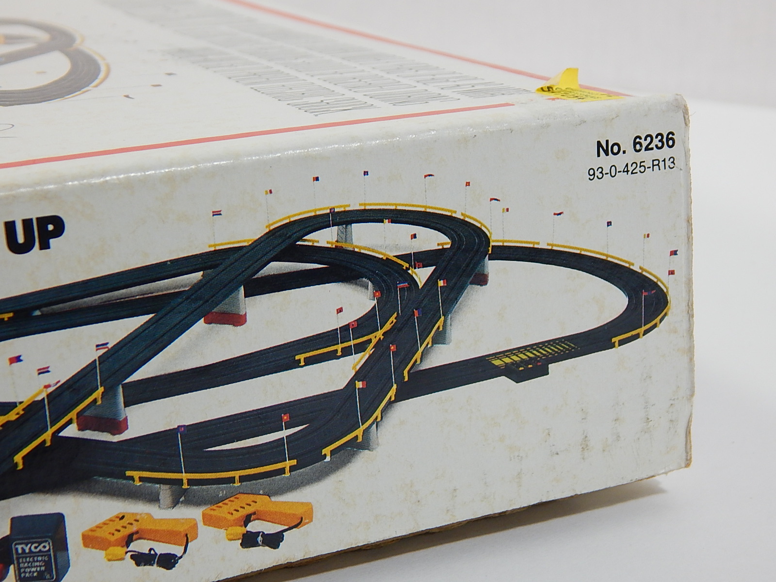 Tyco Magnum 440-X2 California GT Electric Race Car Set in Box