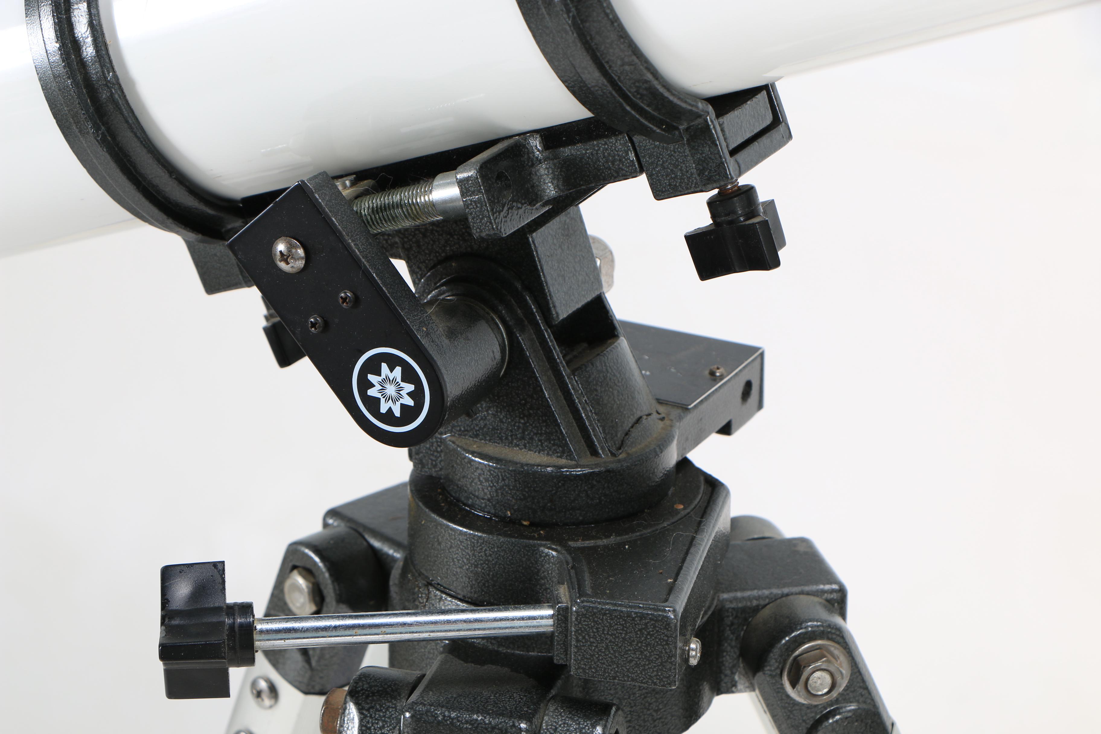 Meade Model 390 Astronomical Refractor Telescope