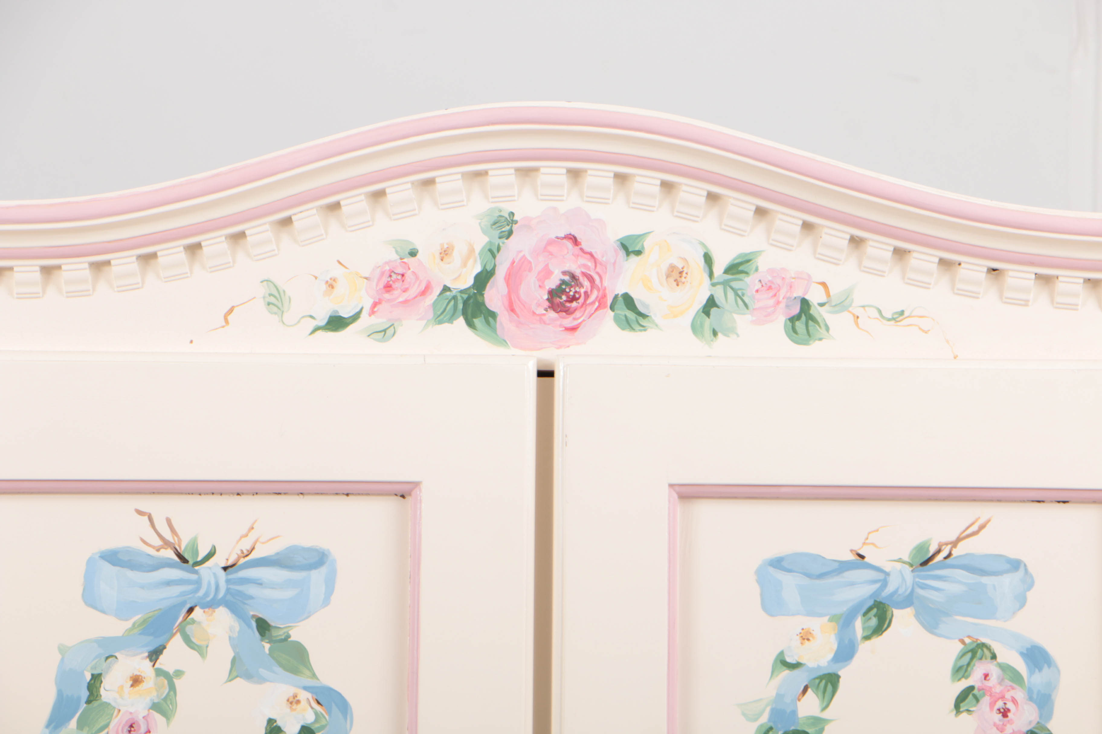 Hand-Painted Pine Wardrobe with Beribboned Floral Garlands, 20th Century