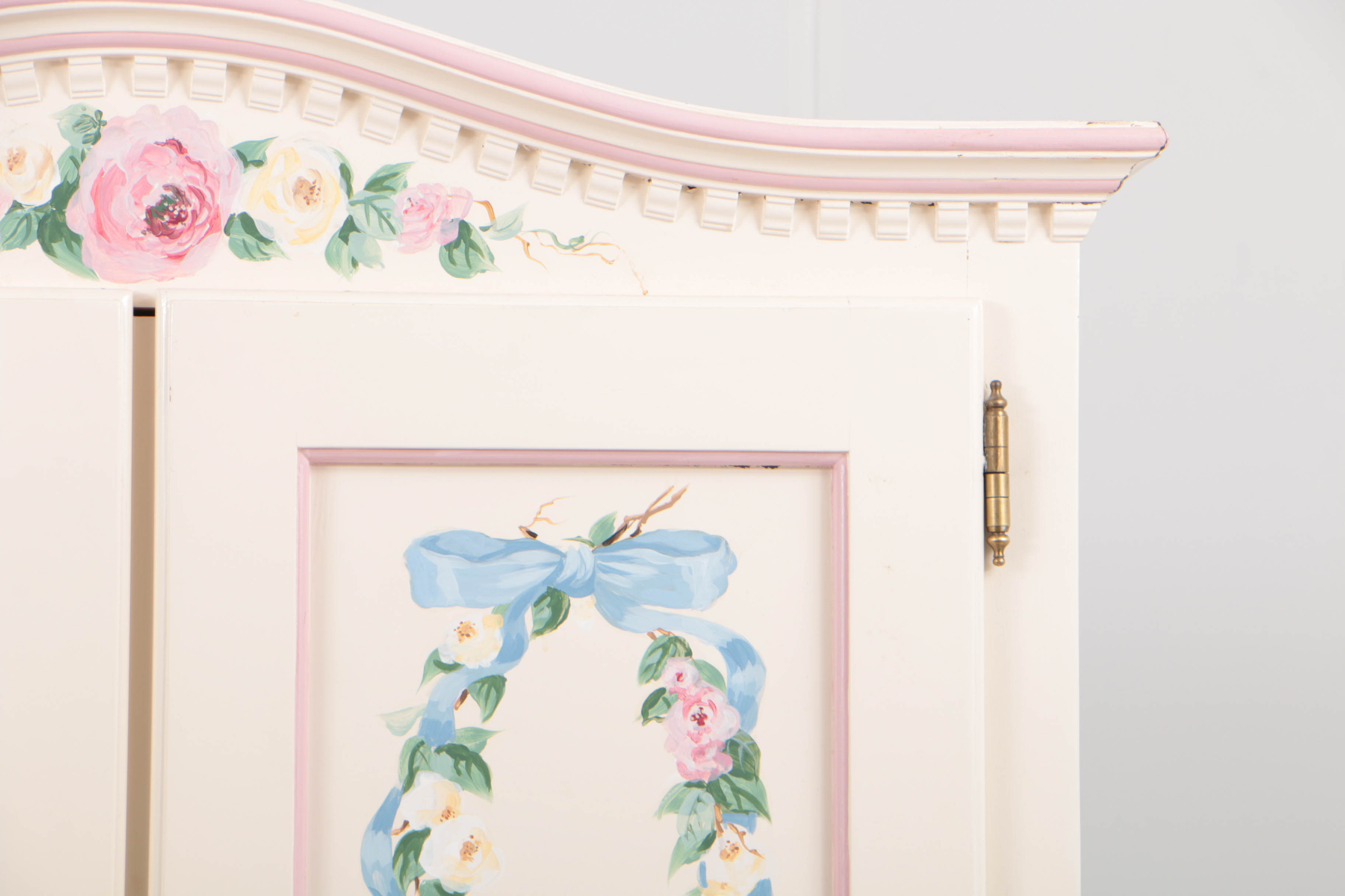 Hand-Painted Pine Wardrobe with Beribboned Floral Garlands, 20th Century
