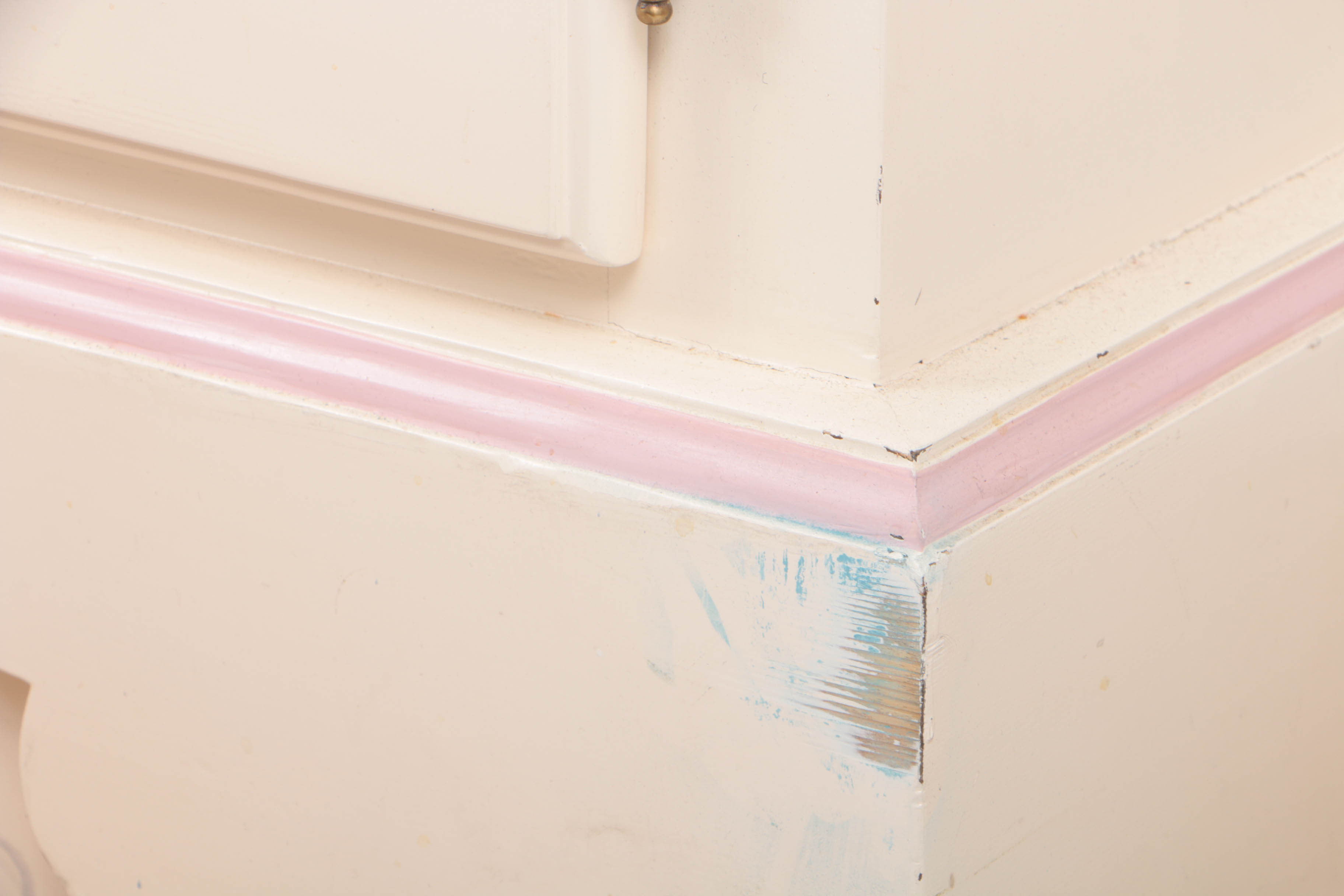 Hand-Painted Pine Wardrobe with Beribboned Floral Garlands, 20th Century