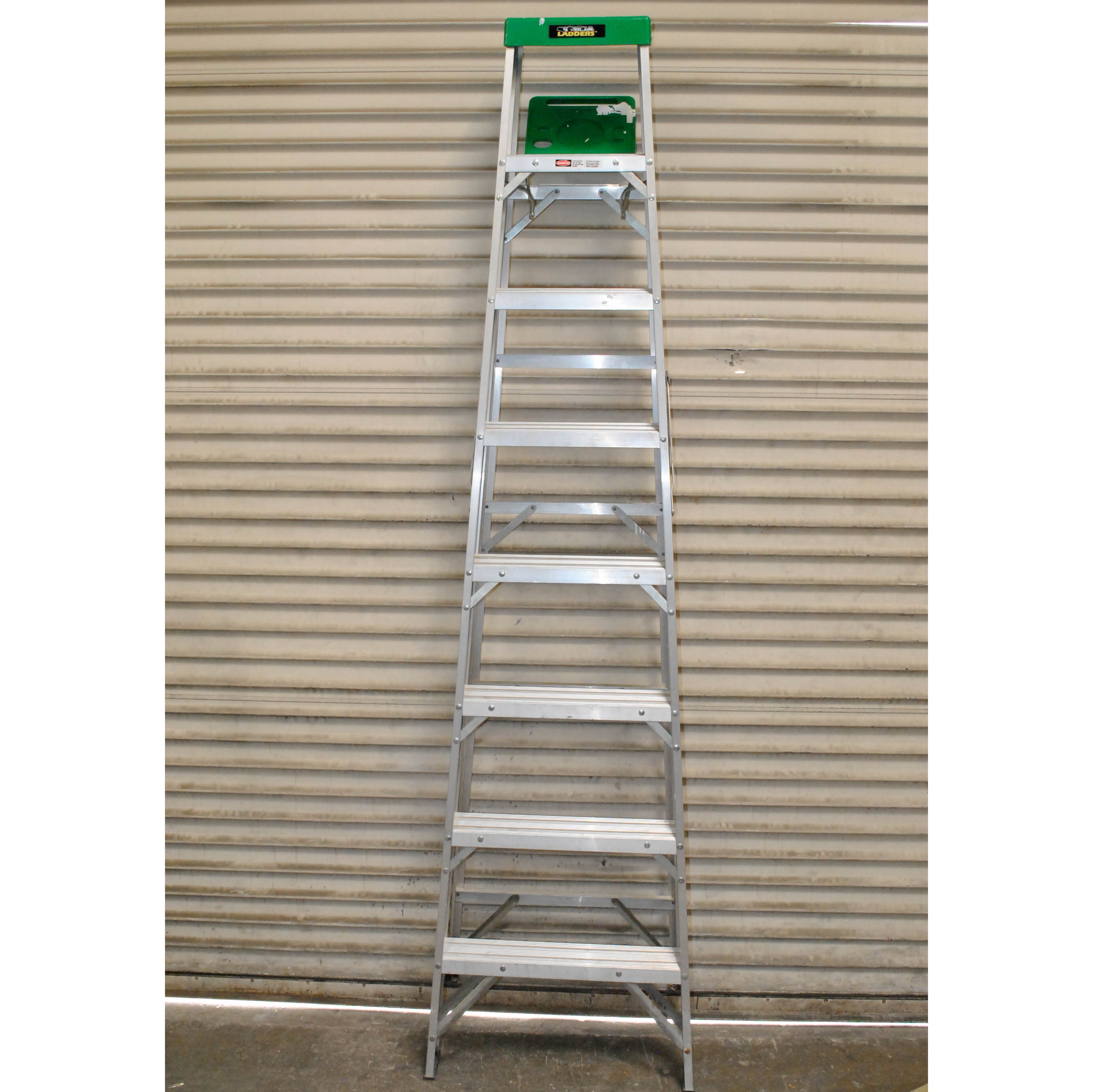 Gorilla Ladders 8' Aluminum Hybrid Ladder