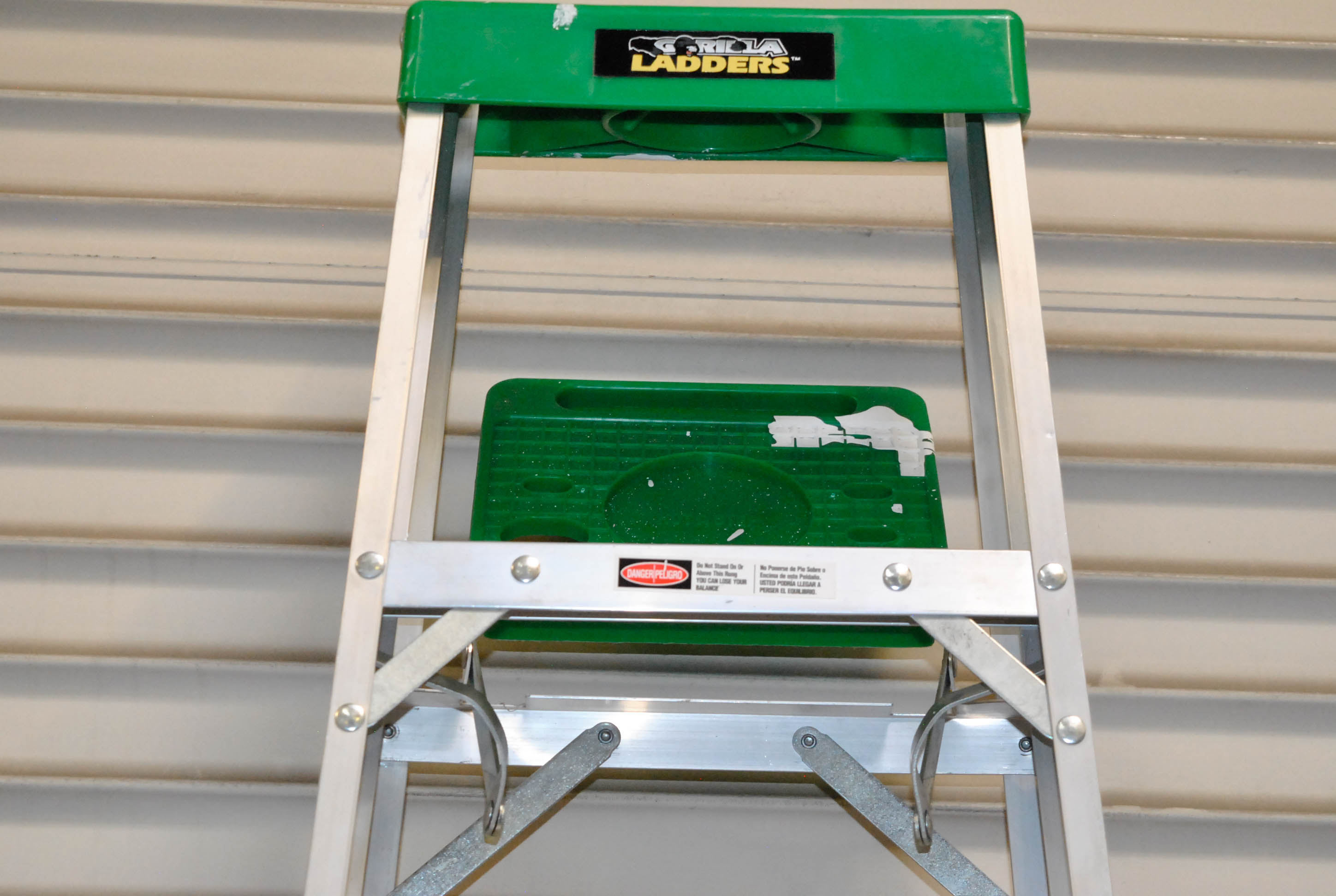 Gorilla Ladders 8' Aluminum Hybrid Ladder