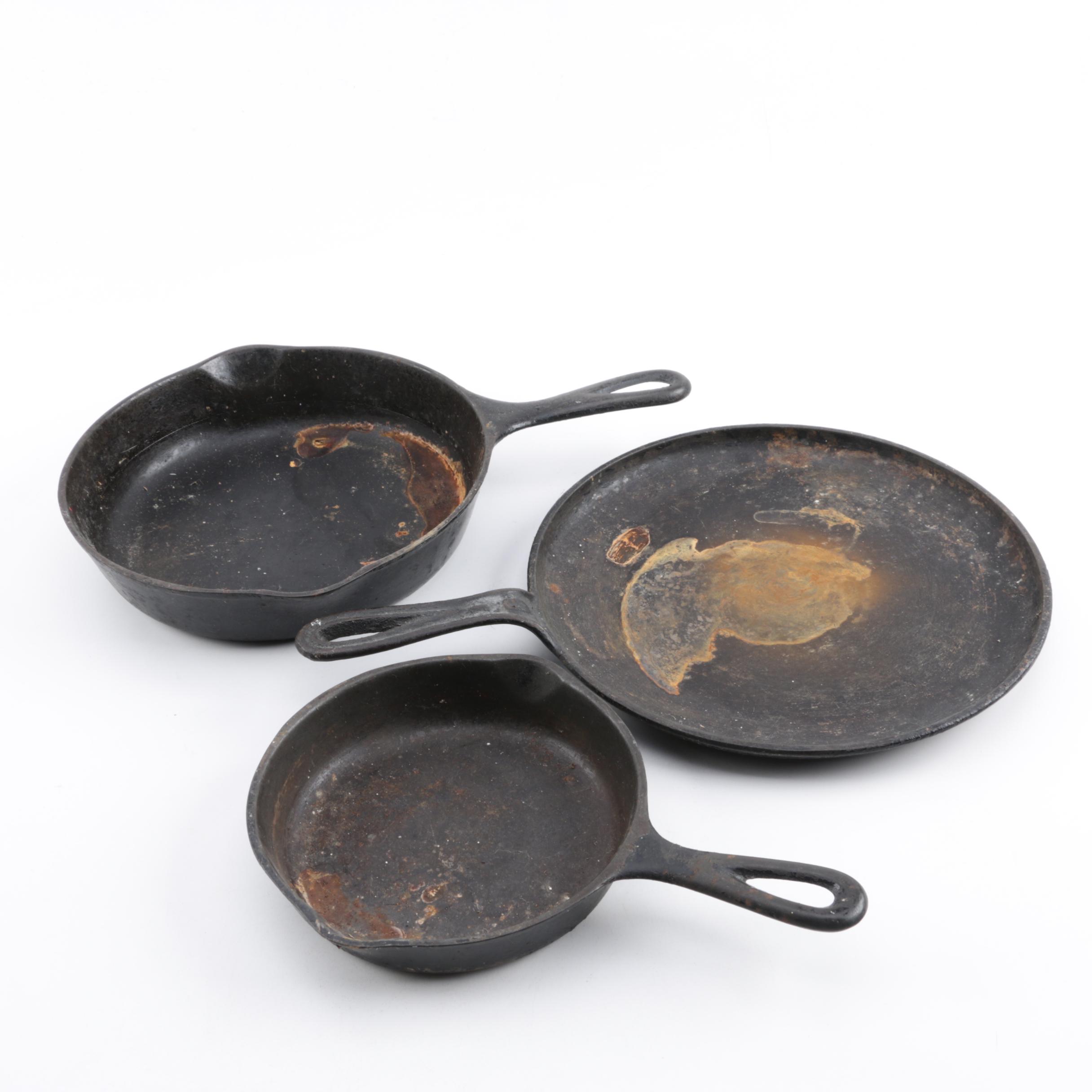 Cast Iron Cookware Featuring Wagner Ware