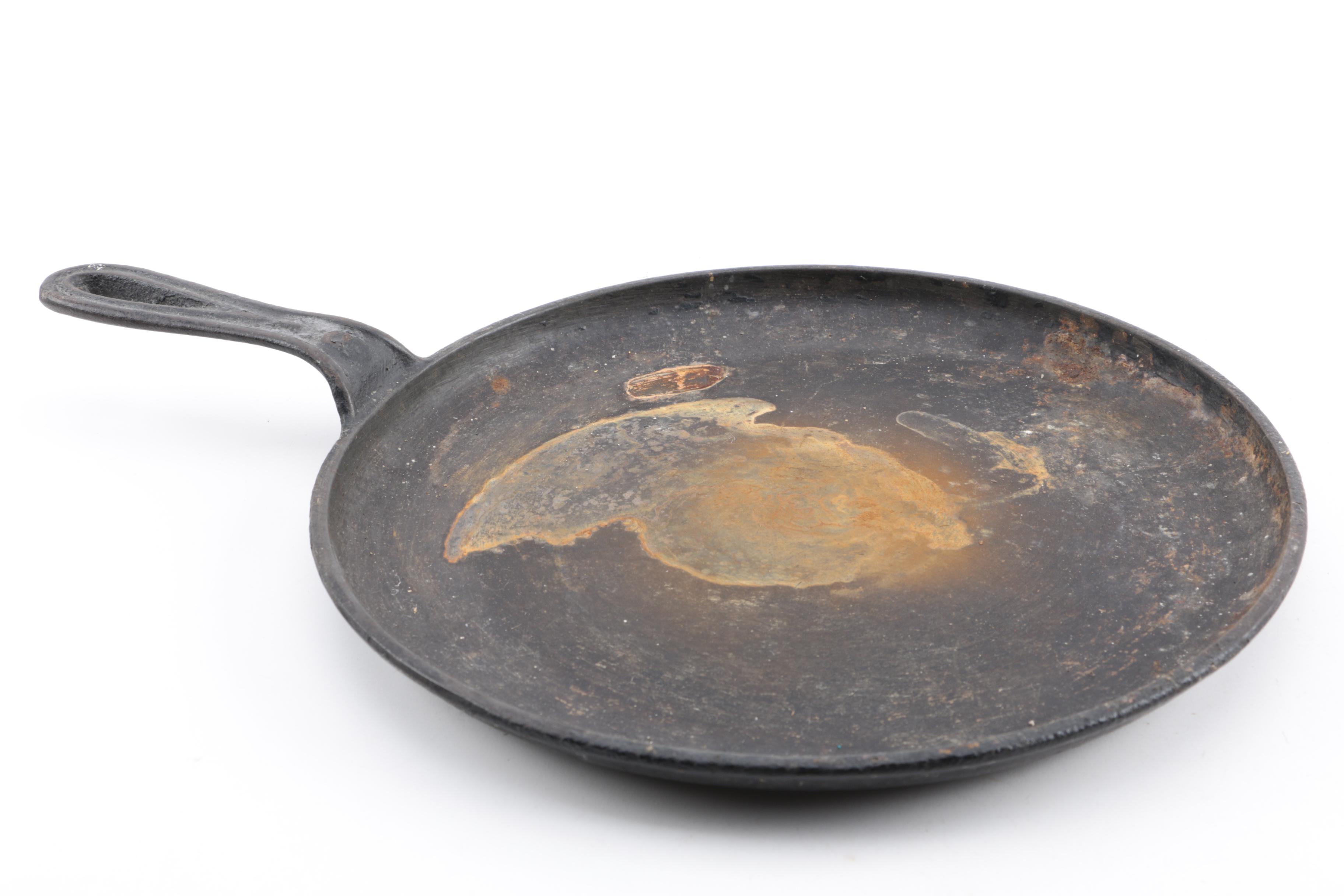 Cast Iron Cookware Featuring Wagner Ware