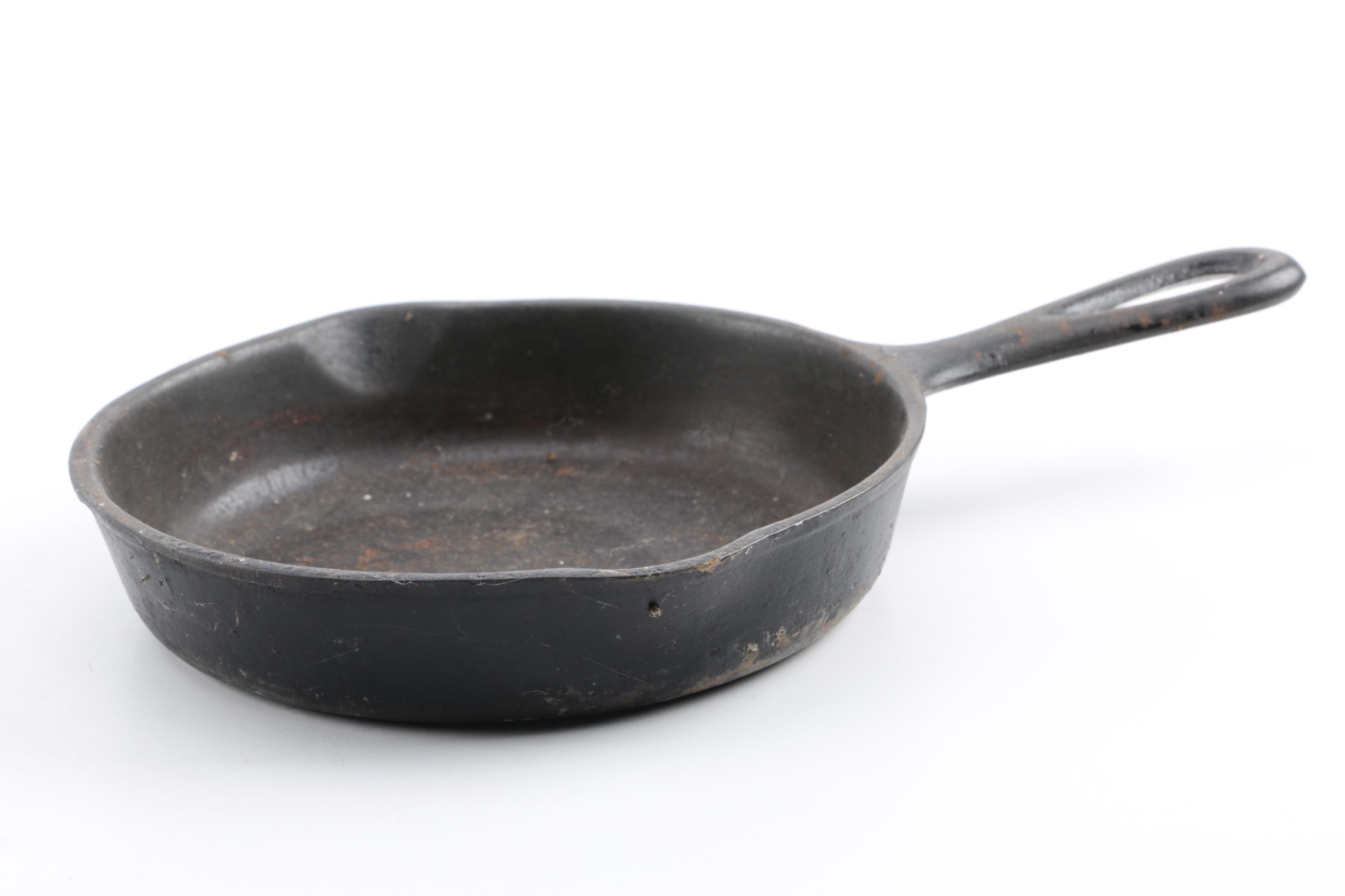 Cast Iron Cookware Featuring Wagner Ware