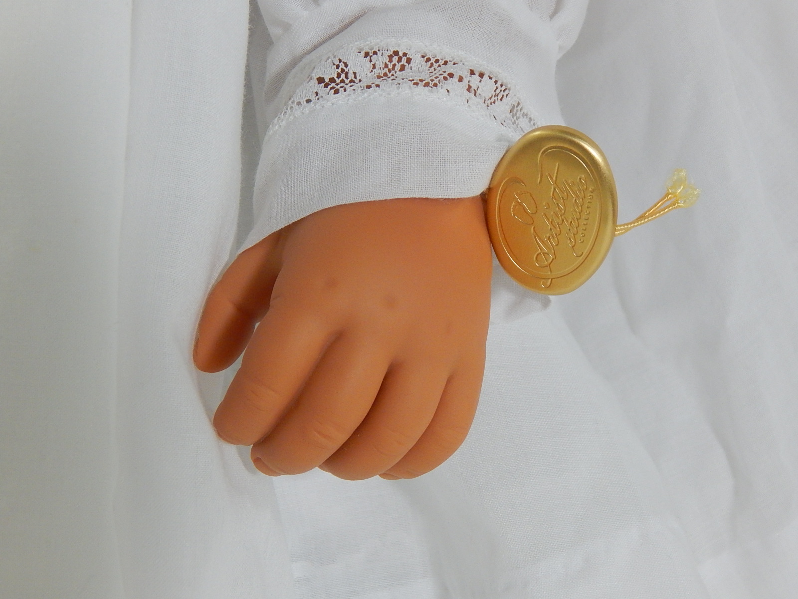 Lee Middleton First Generation African American Doll with Box