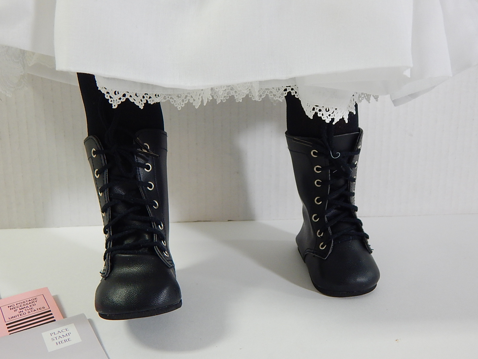 Lee Middleton First Generation African American Doll with Box