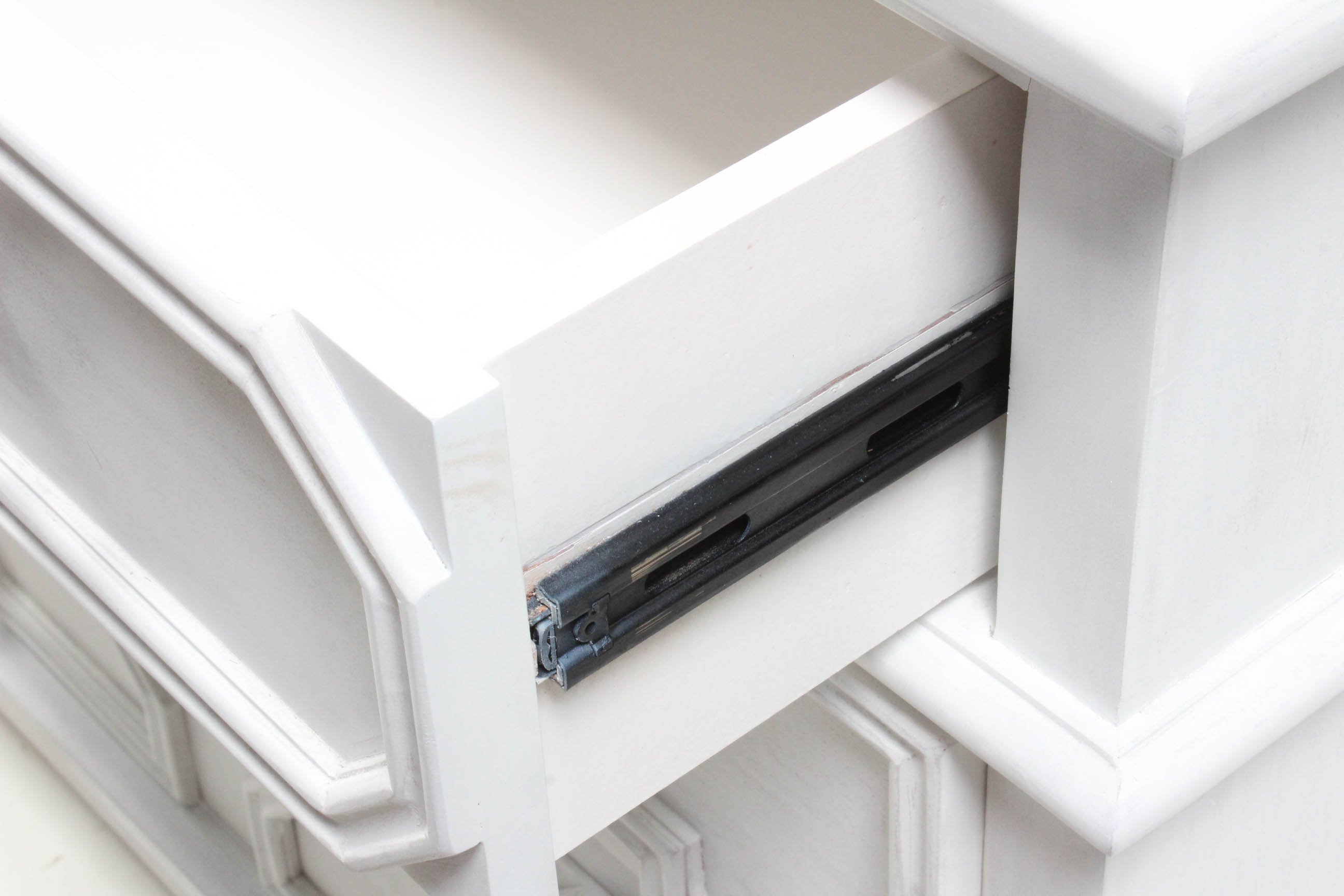 Contemporary Chest of Drawers