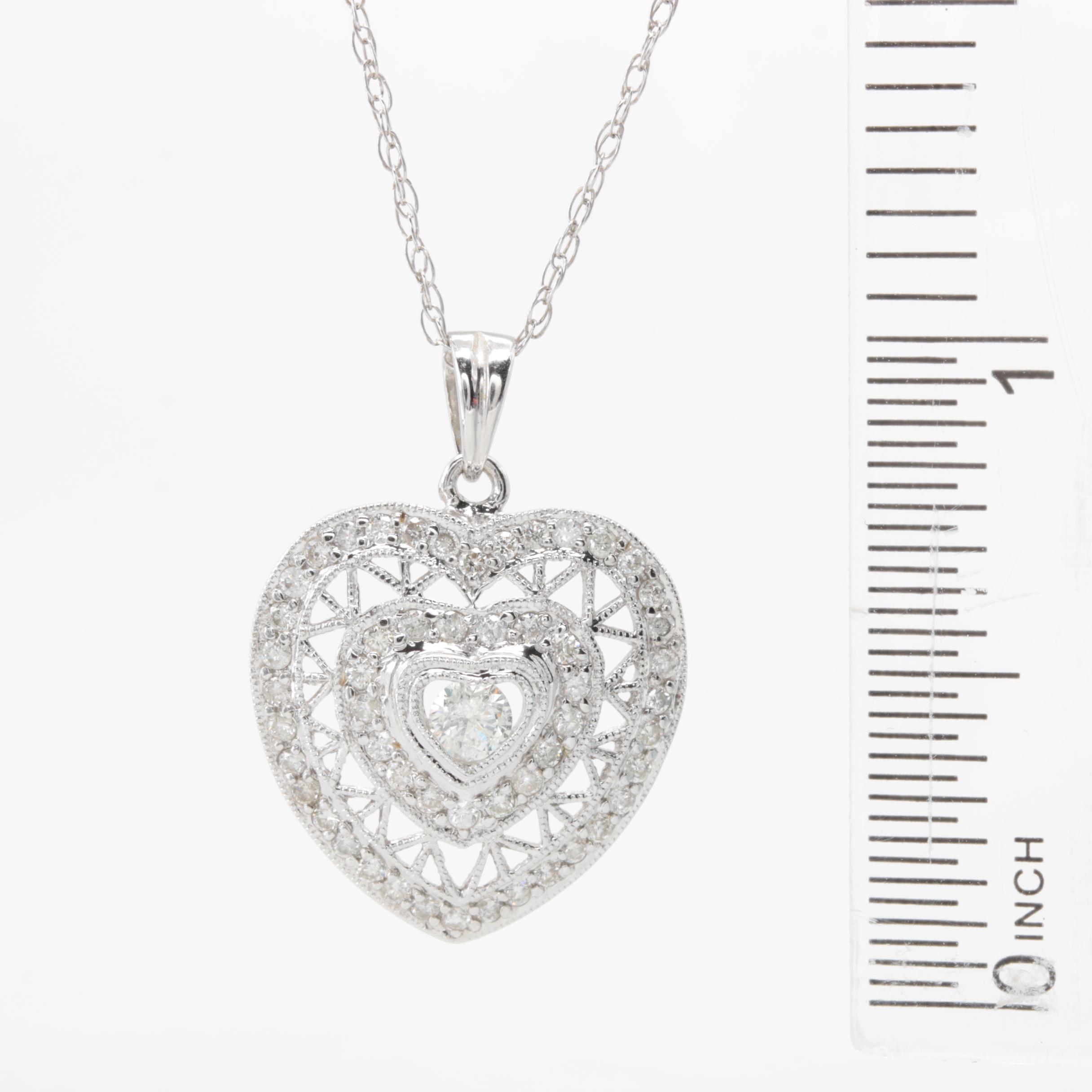 14K White Gold Diamond Pendant Necklace