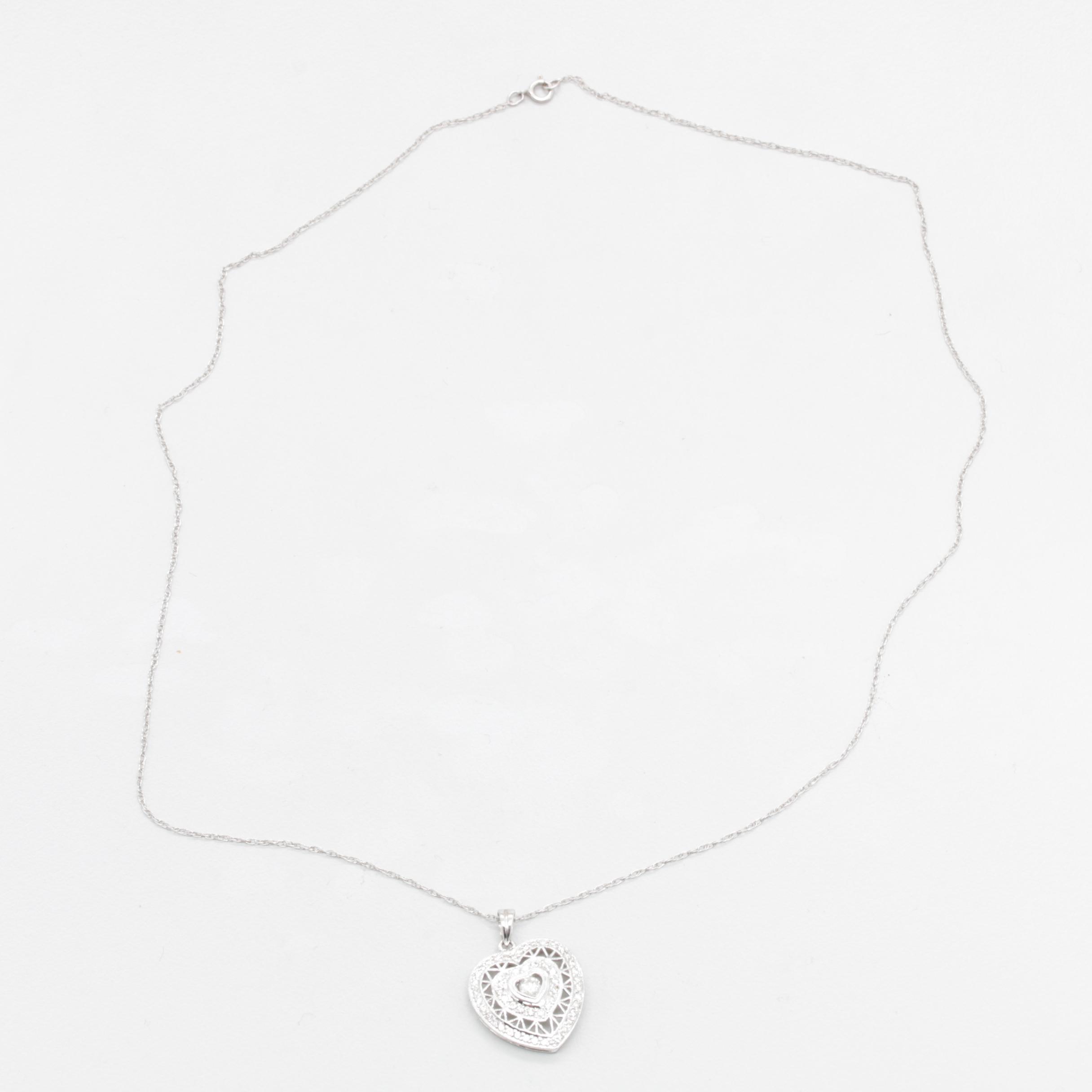 14K White Gold Diamond Pendant Necklace