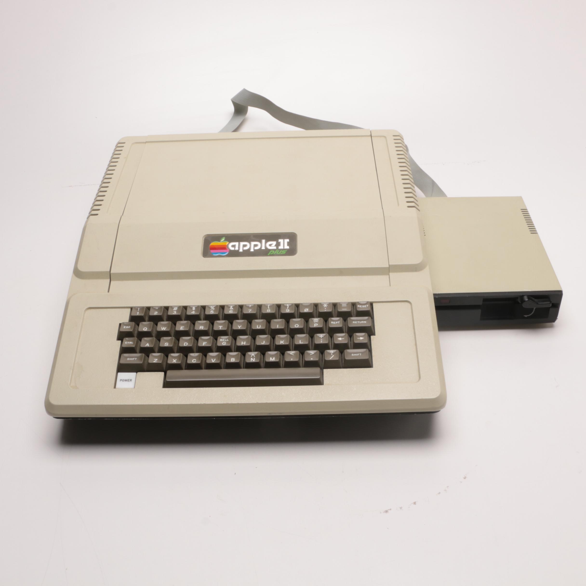 Apple II Plus Computer