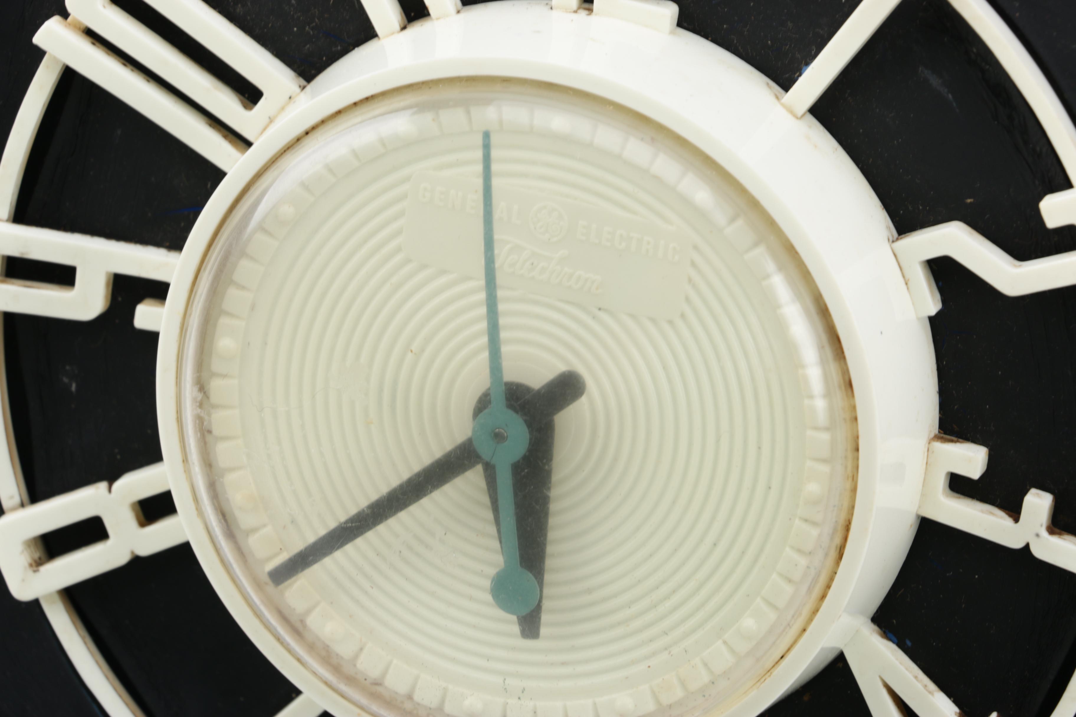 Mid Century General Electric Telechron Wall Clock