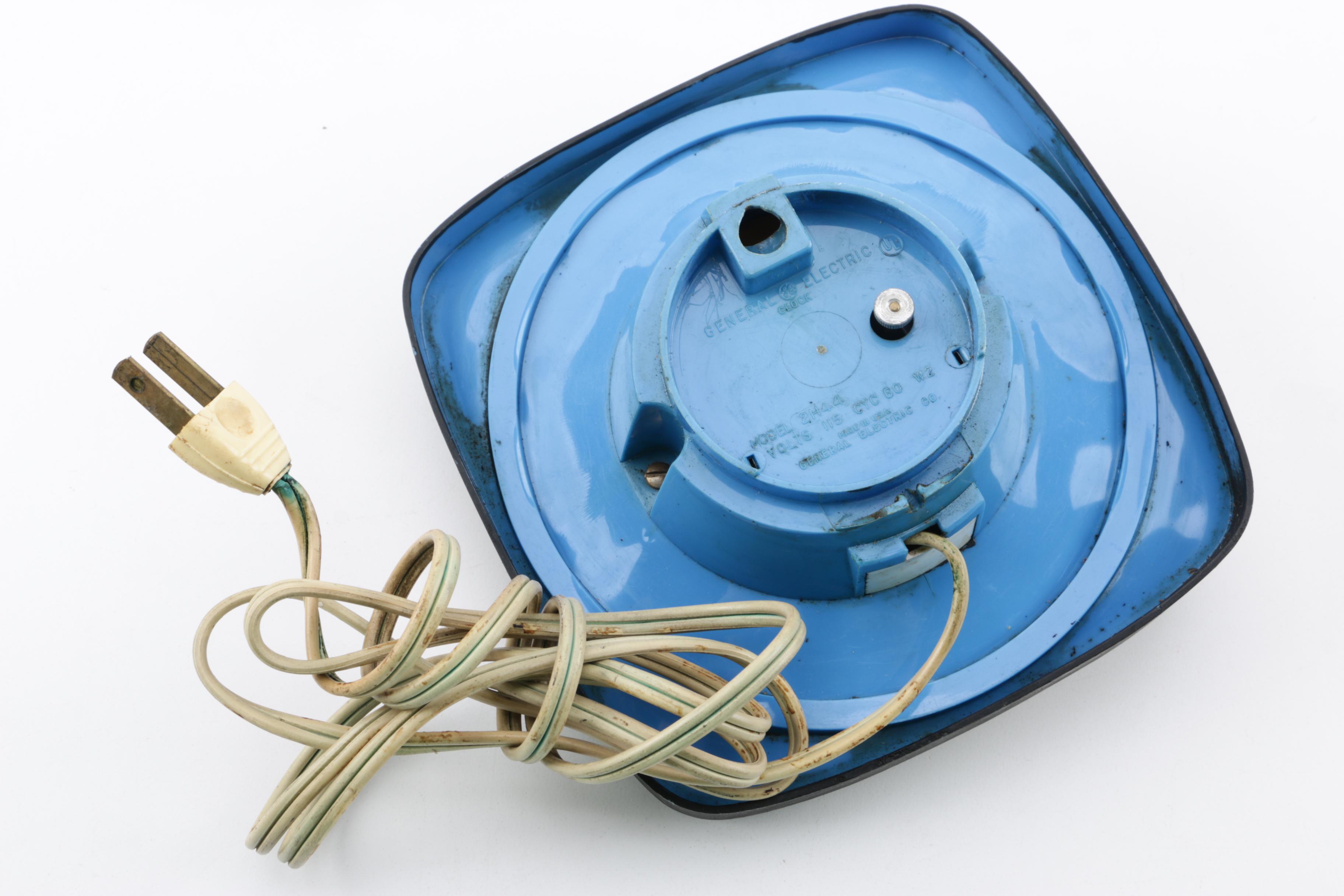 Mid Century General Electric Telechron Wall Clock