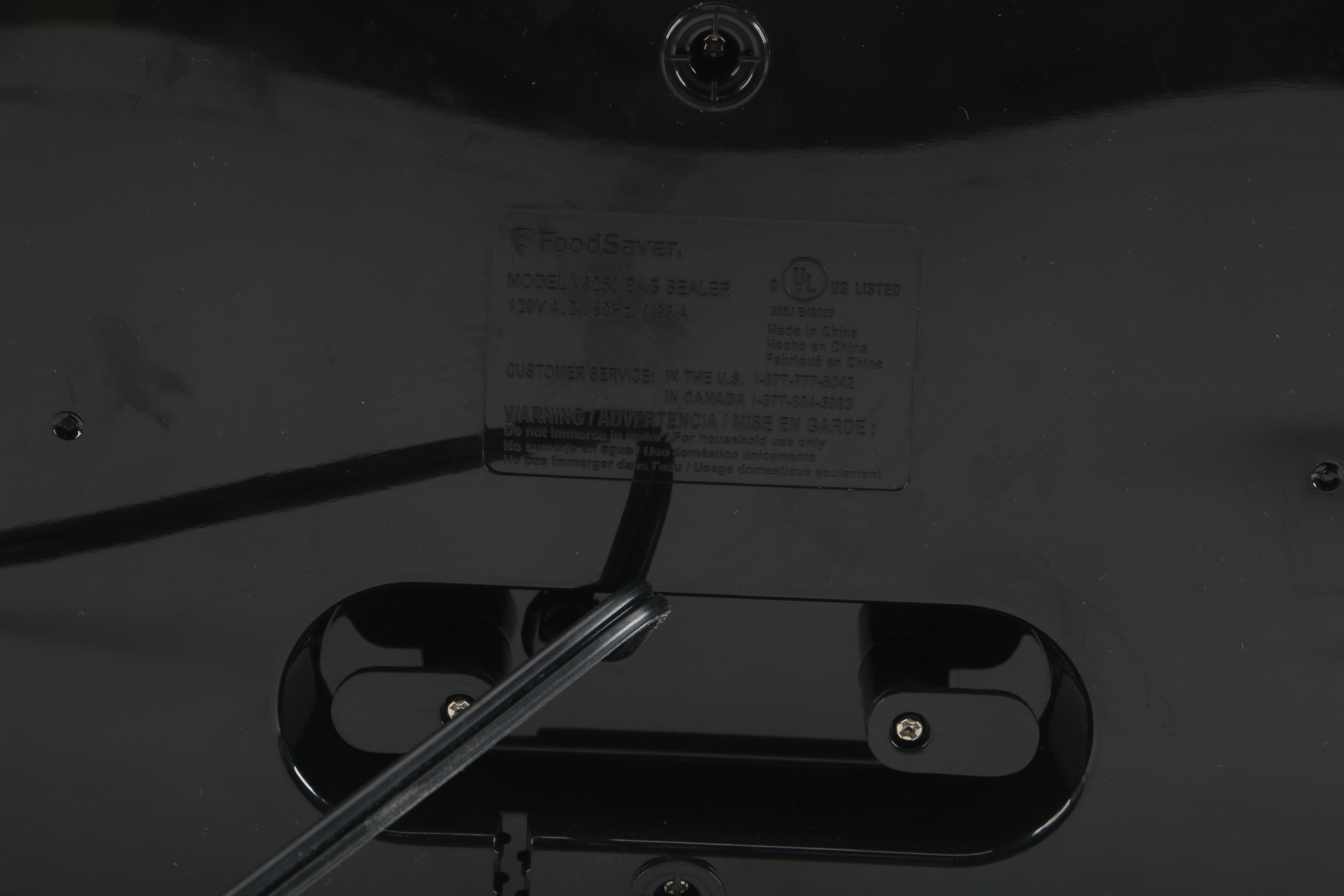 FoodSaver Bag Sealer Including FoodSaver Designer Canister Set