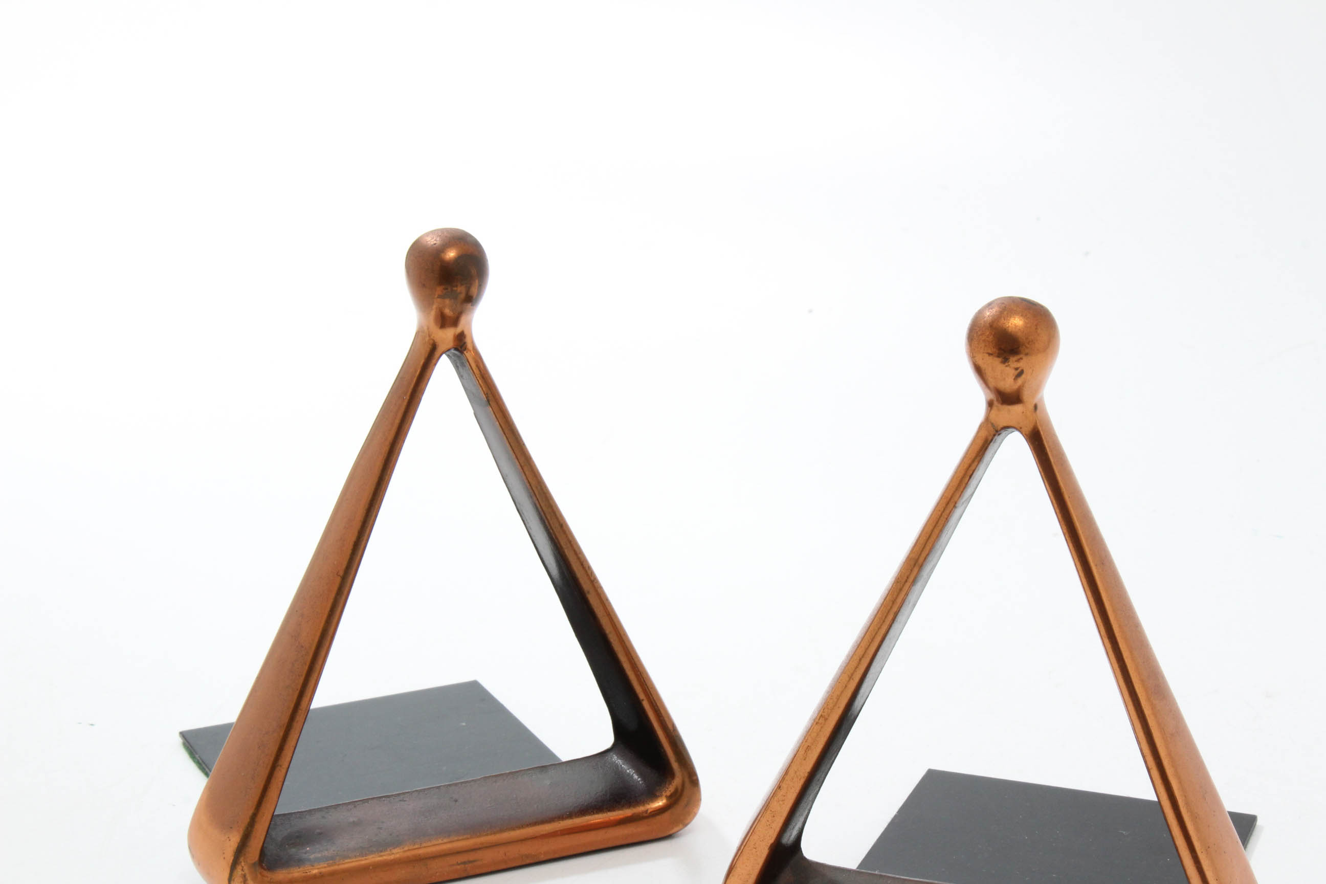 Modern Jenfred-Ware by Raymor Copper Tone Bookends by Ben Seibel