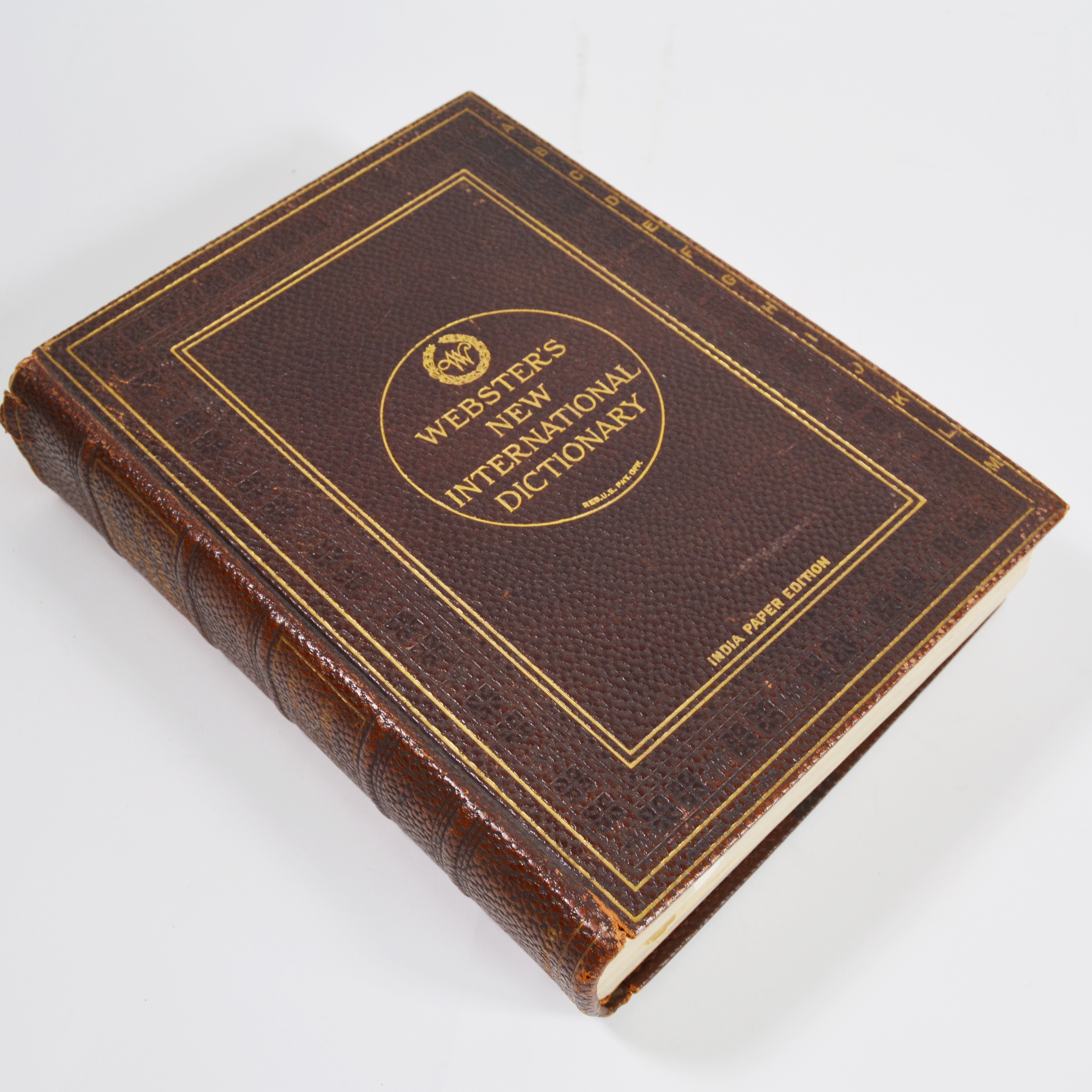 1930 "Webster's New International Dictionary" India Paper Edition