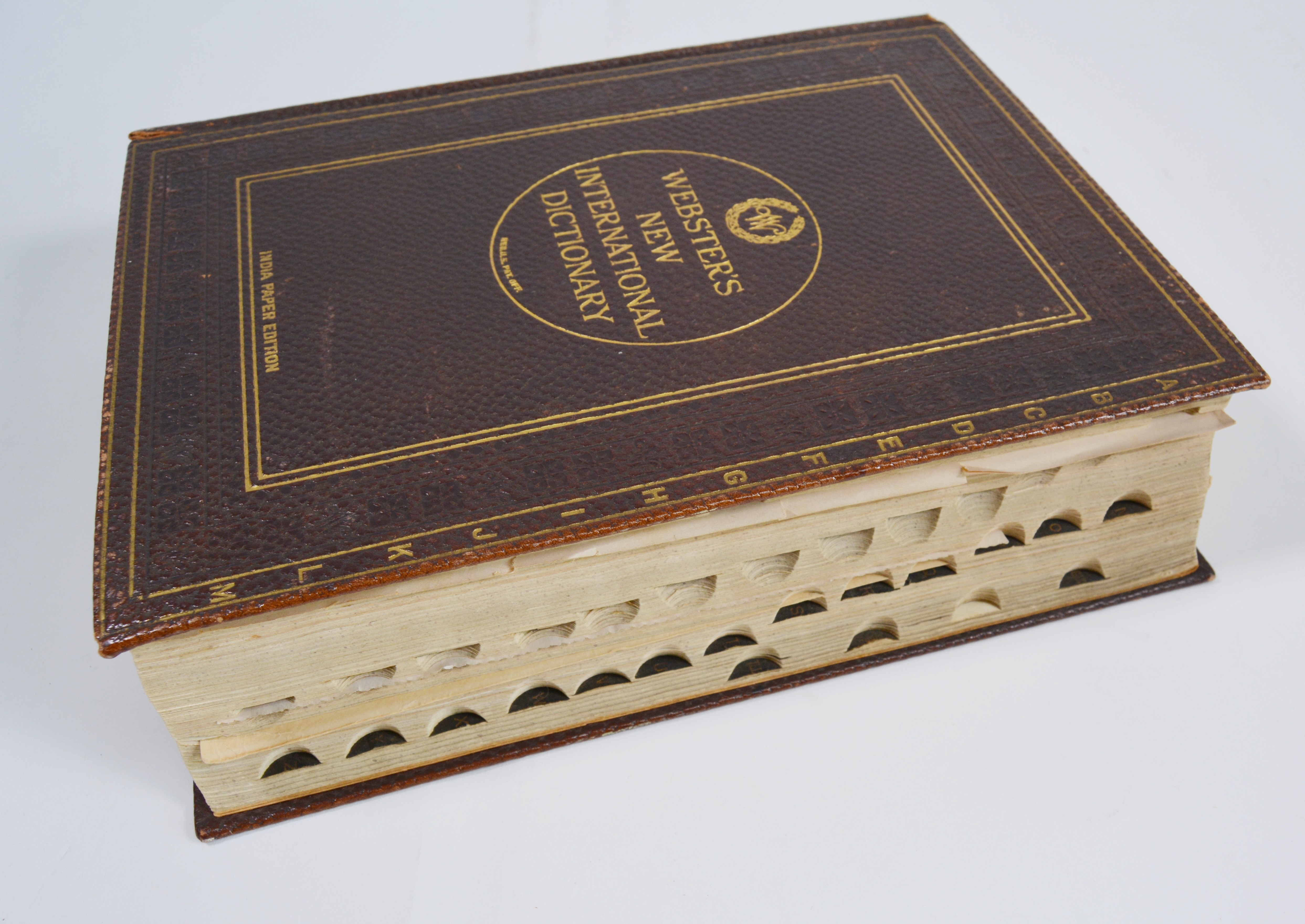 1930 "Webster's New International Dictionary" India Paper Edition