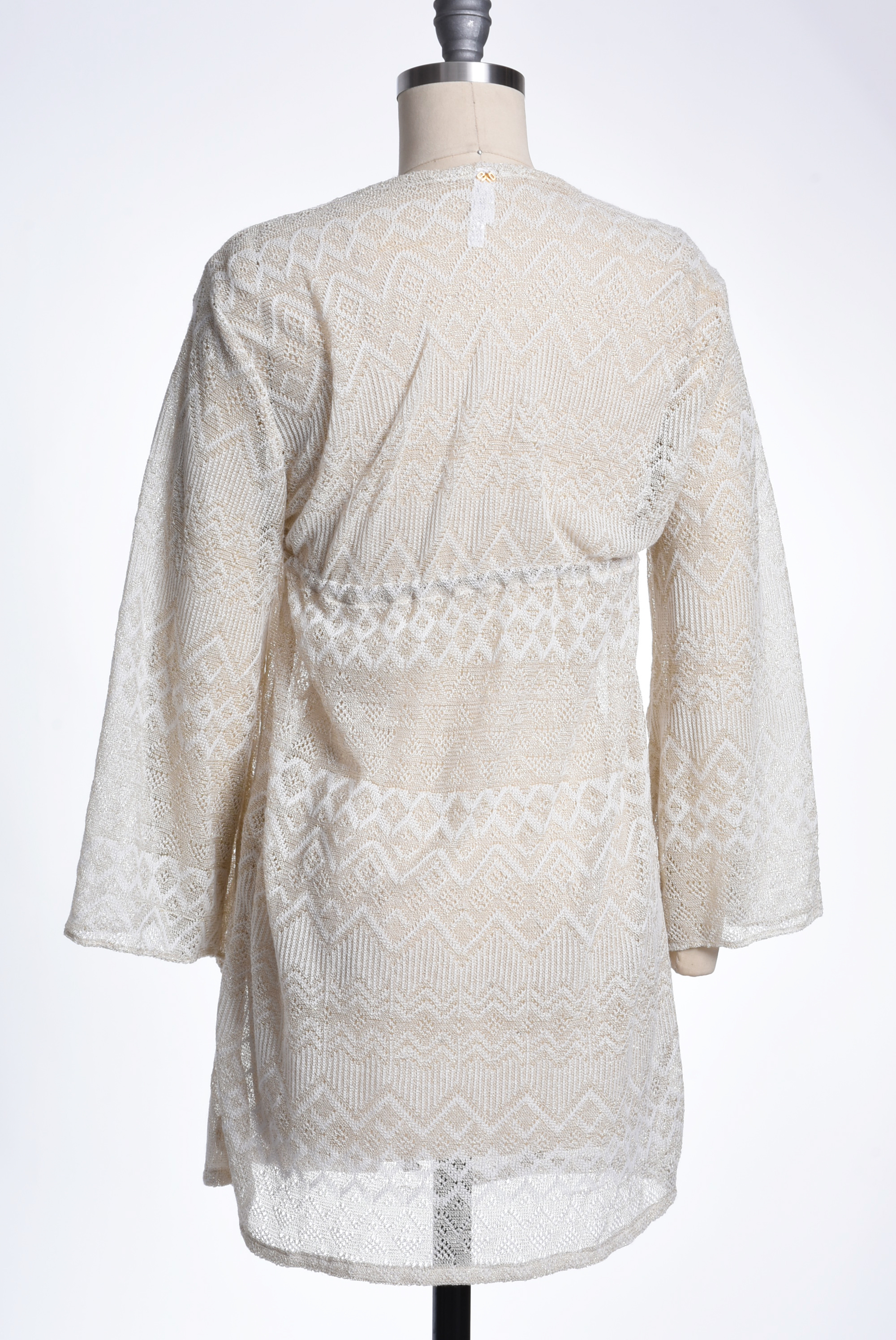 PilyQ Cardigan Top and Elaua Kattau Peasant Top