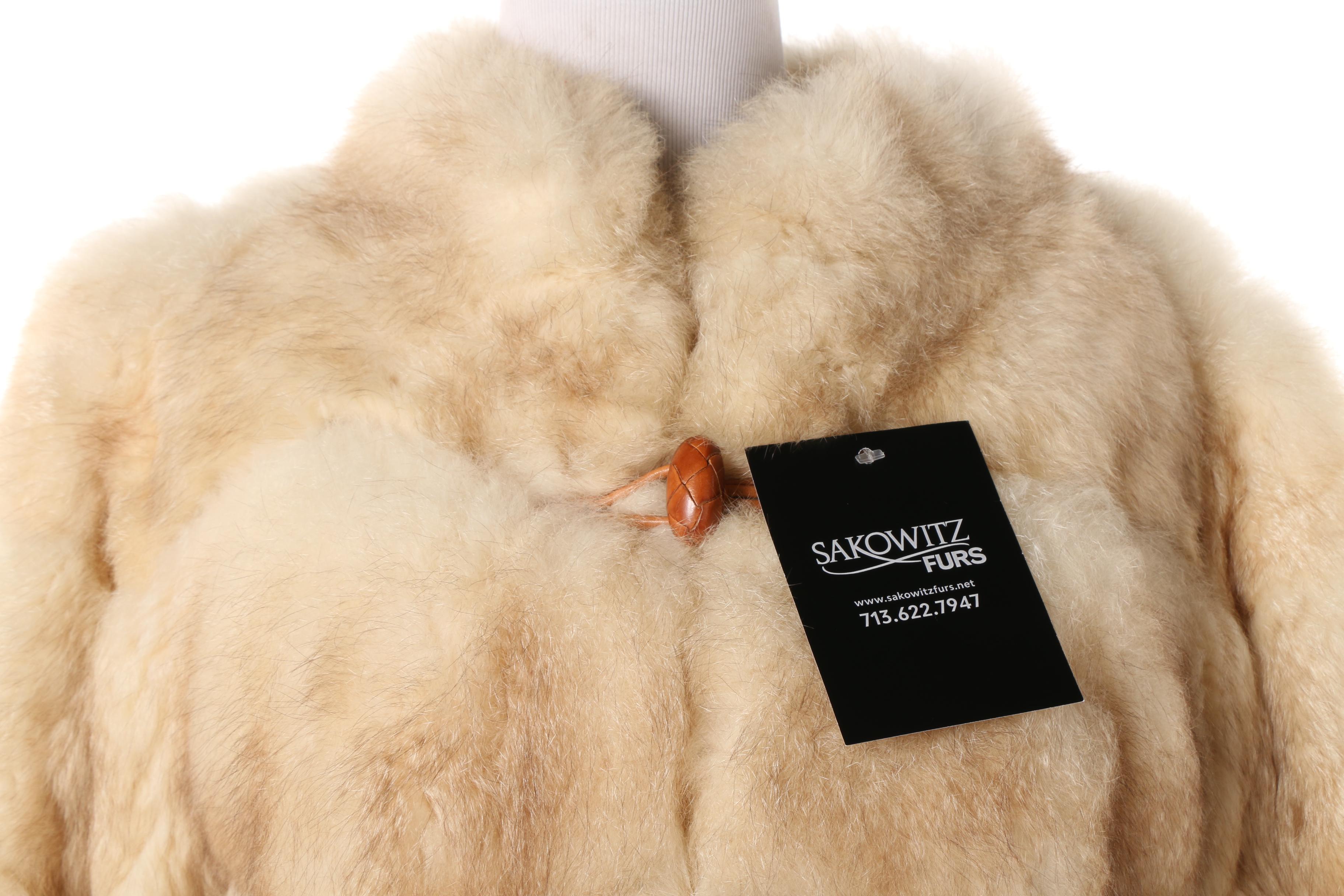 Women's 1970s Vintage Sakowitz Furs Opossum Fur Coat