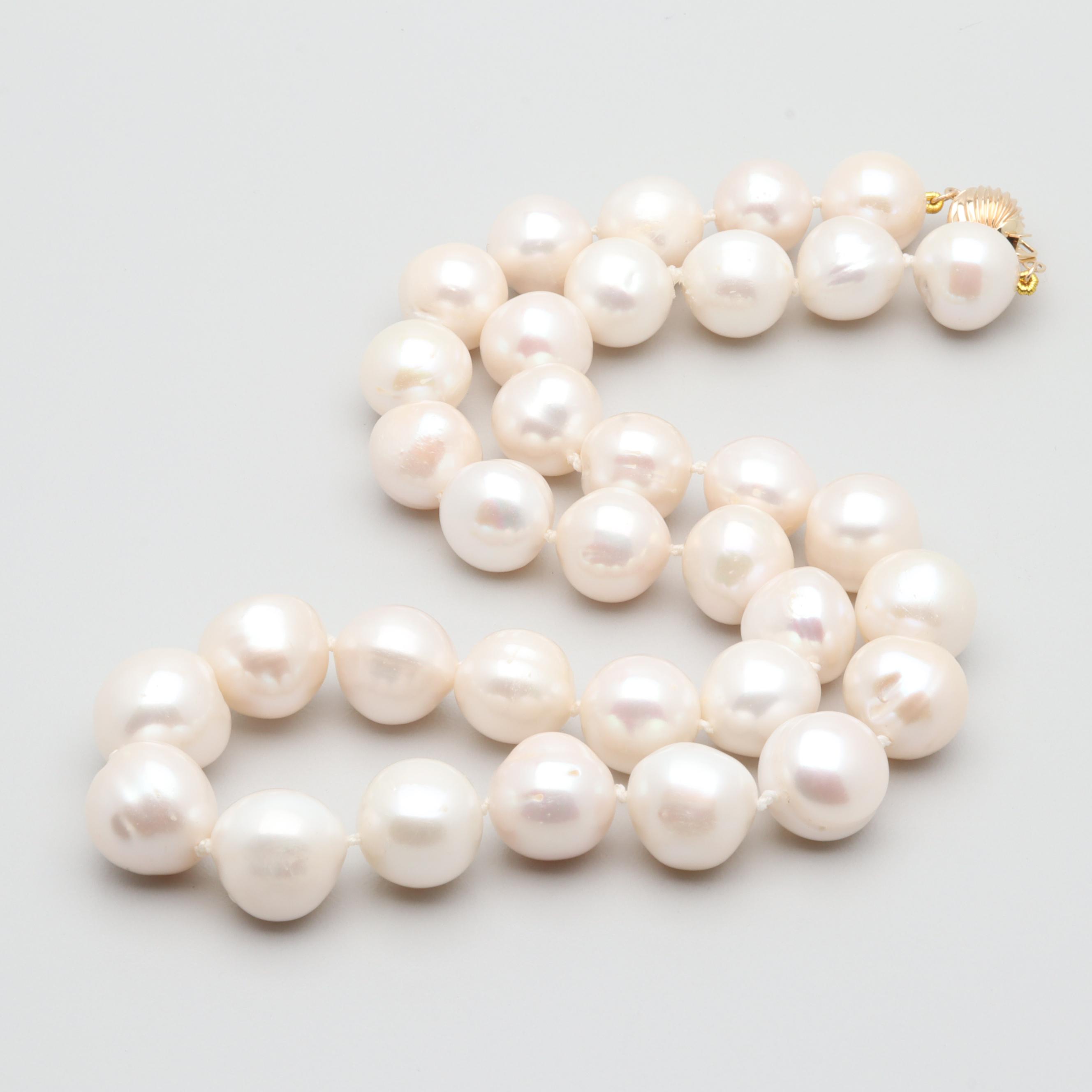 14K Yellow Gold and Cultured Pearl Necklace