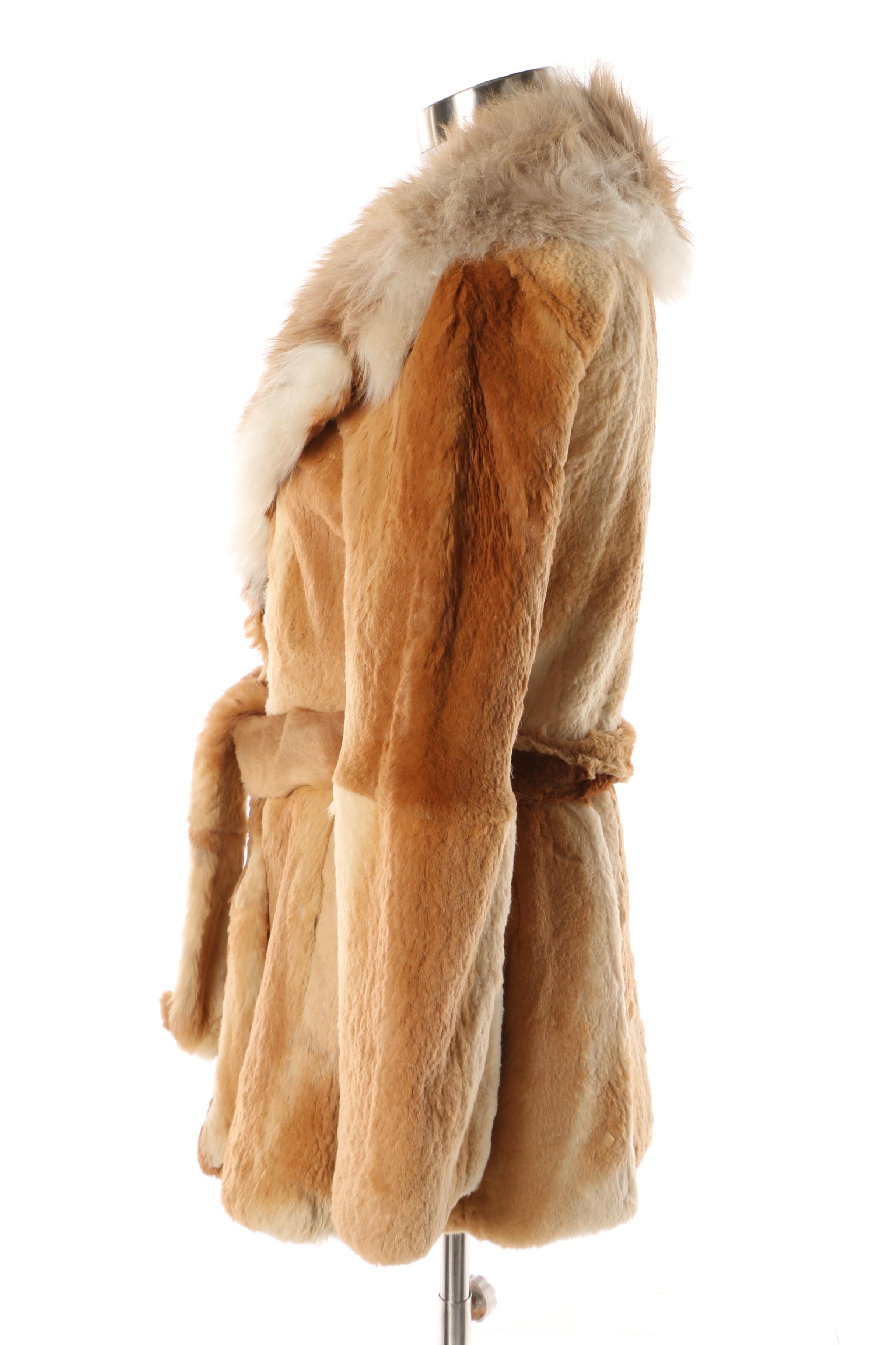 Women's 1970s Vintage Guanaco Fur Coat with Shearling Collar