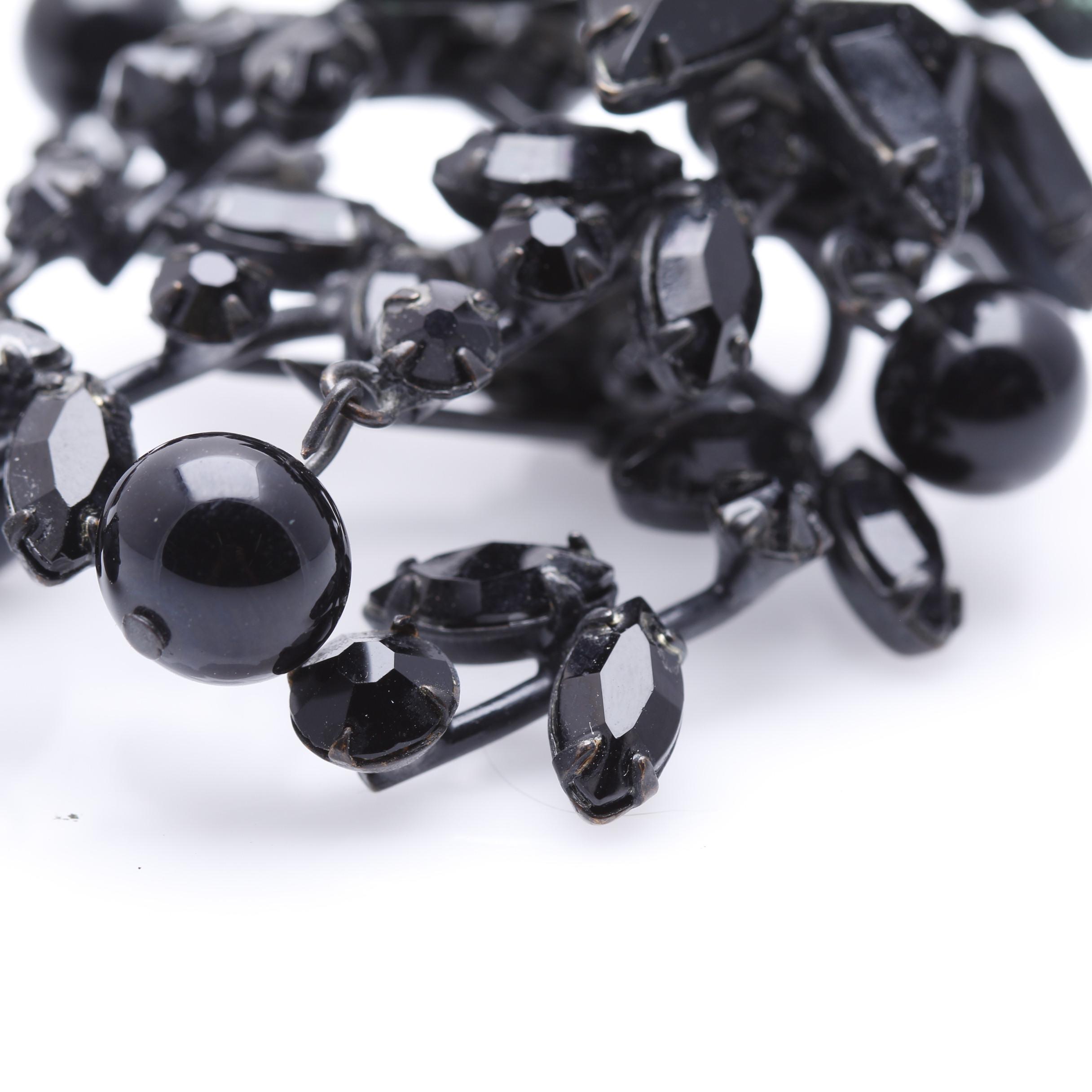 1940s Large Black Glass Floral Waterfall Clip Brooch