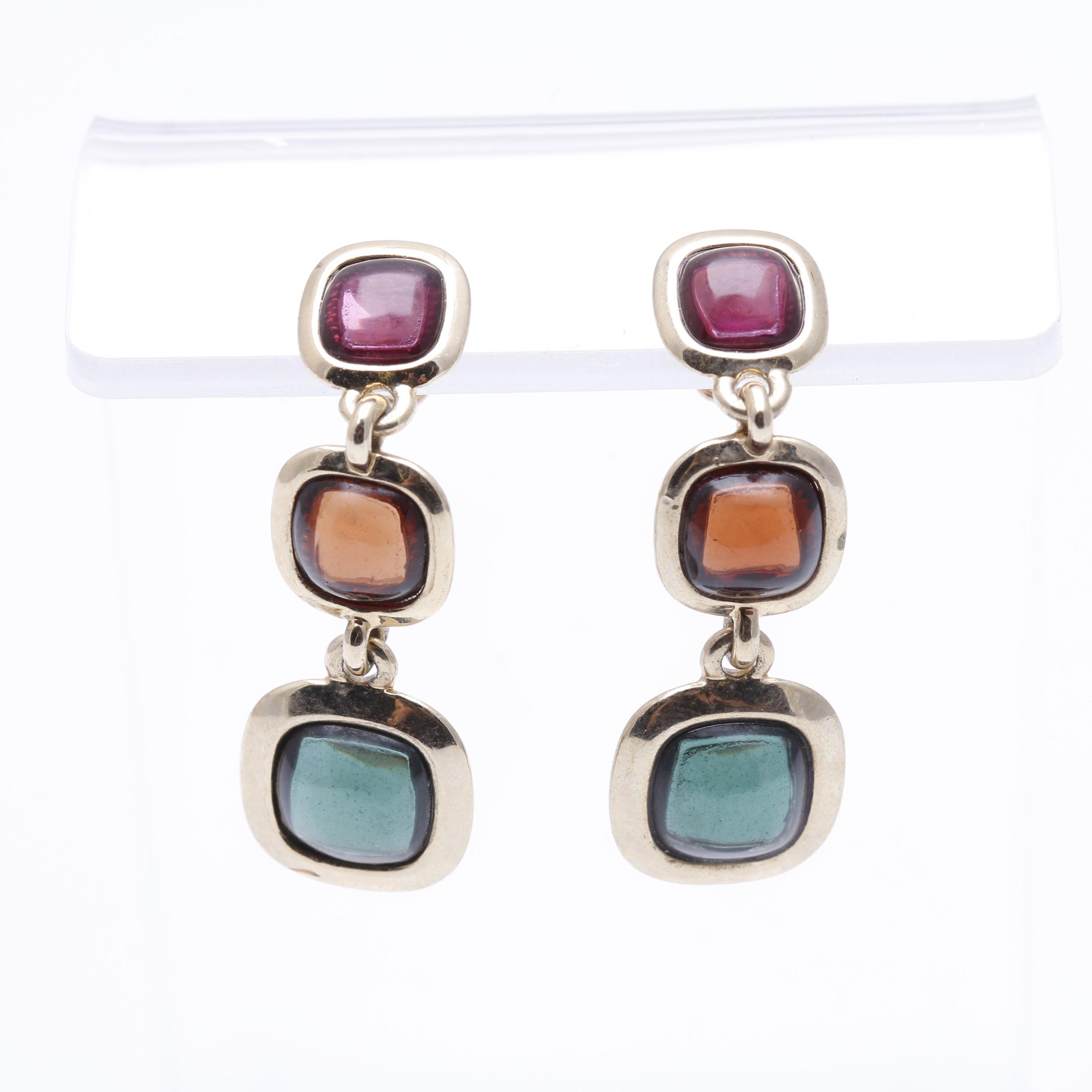 1970s Trifari Lucite Drop Necklace and Earrings